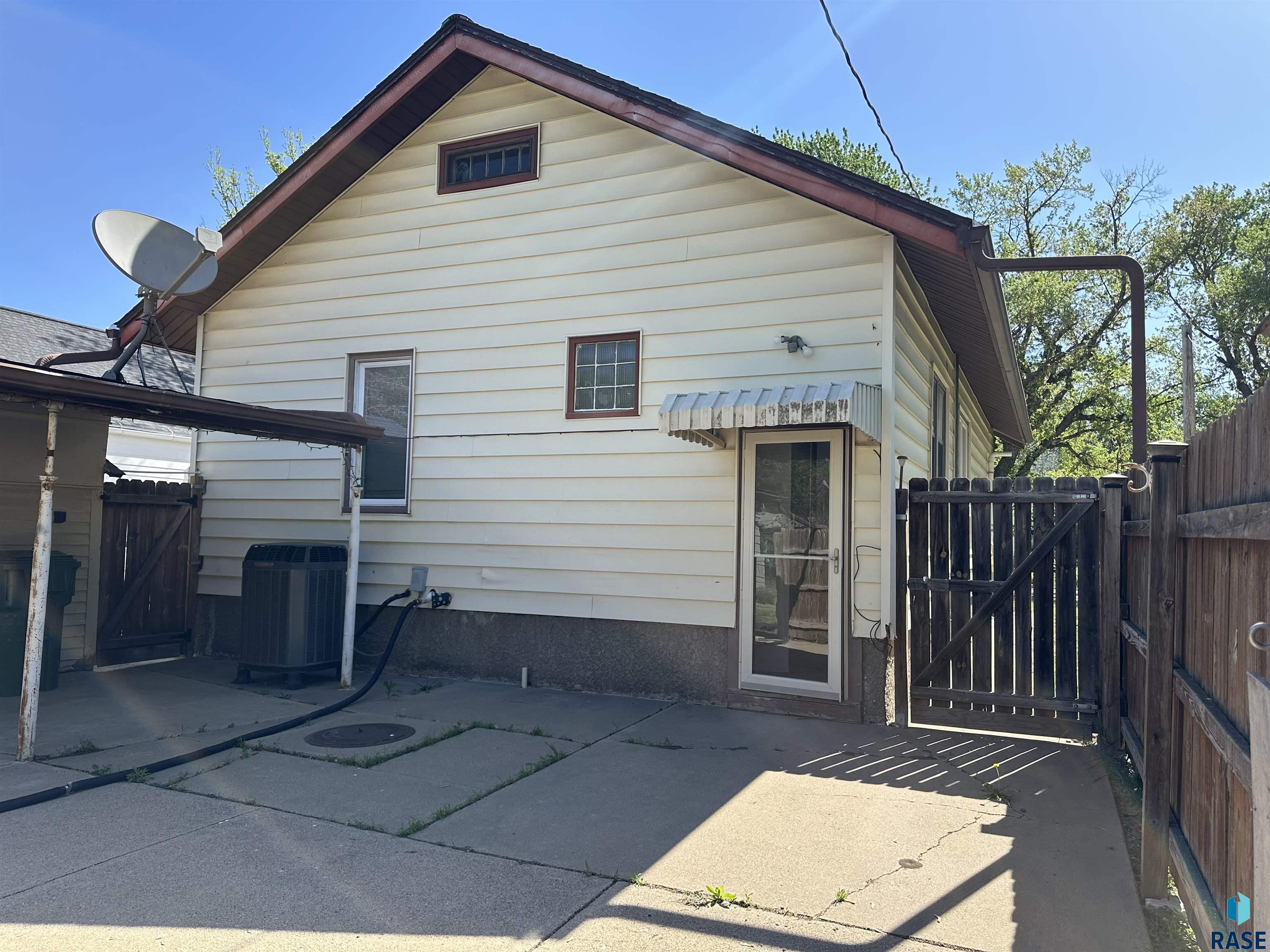 533 S Poplar St Street, Freeman, New Jersey image 3