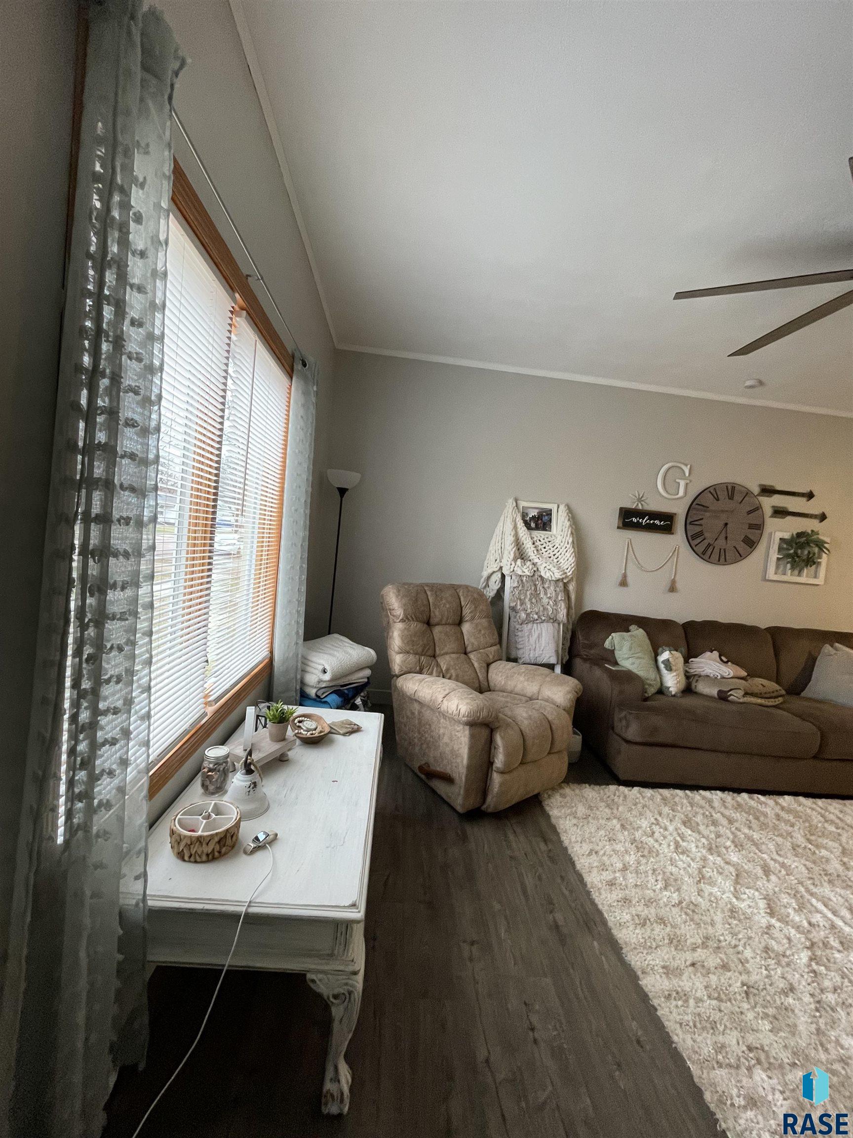 533 S Poplar St Street, Freeman, New Jersey image 14