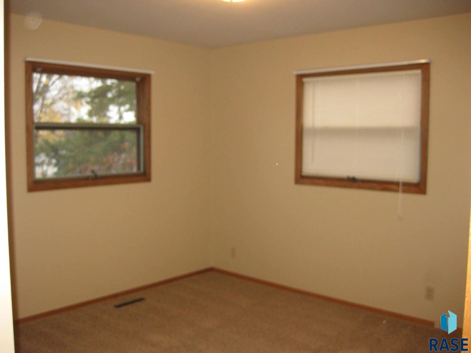 518 Sunset Dr Drive, Dell Rapids, South Dakota image 14