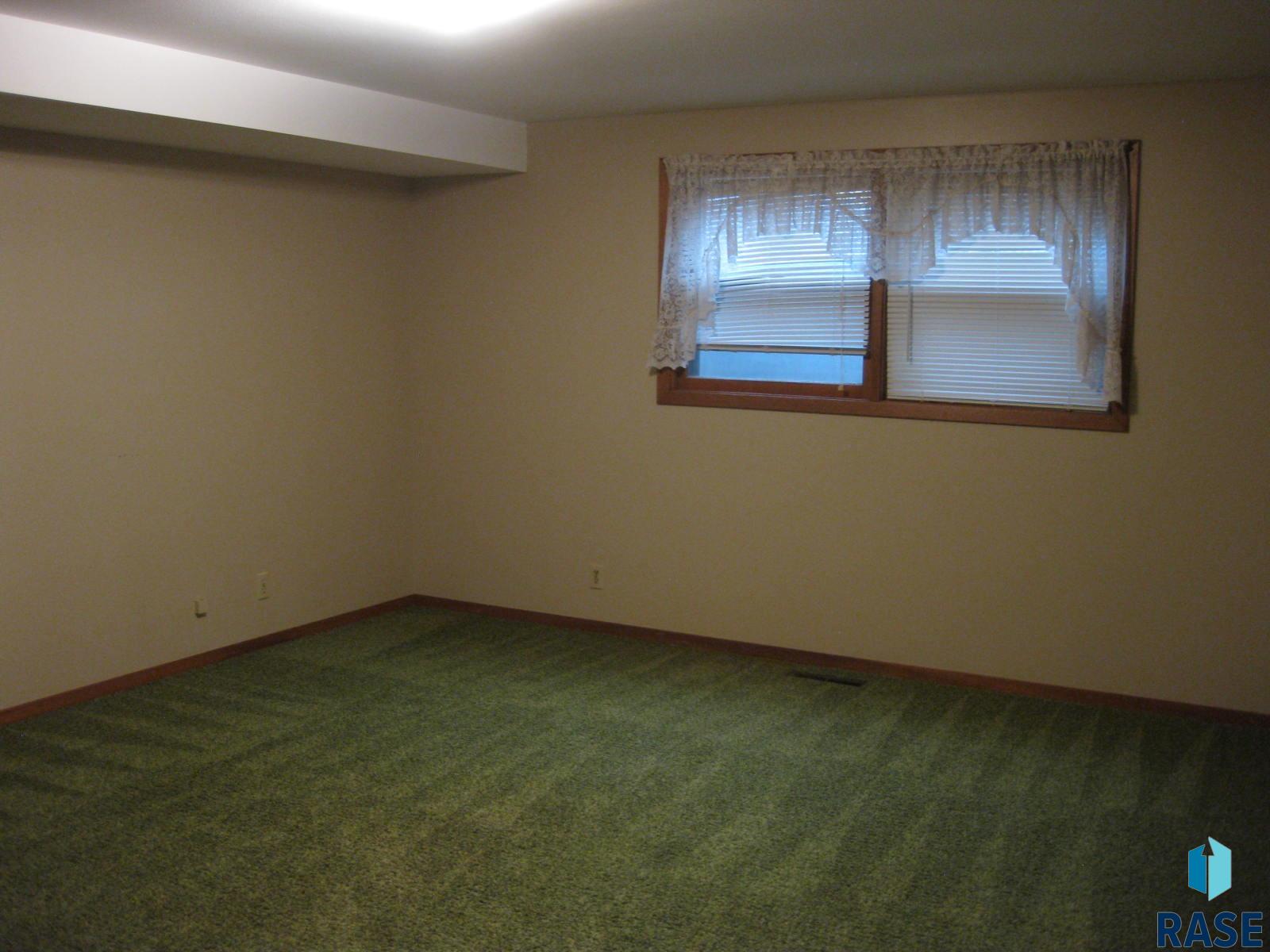 518 Sunset Dr Drive, Dell Rapids, South Dakota image 19