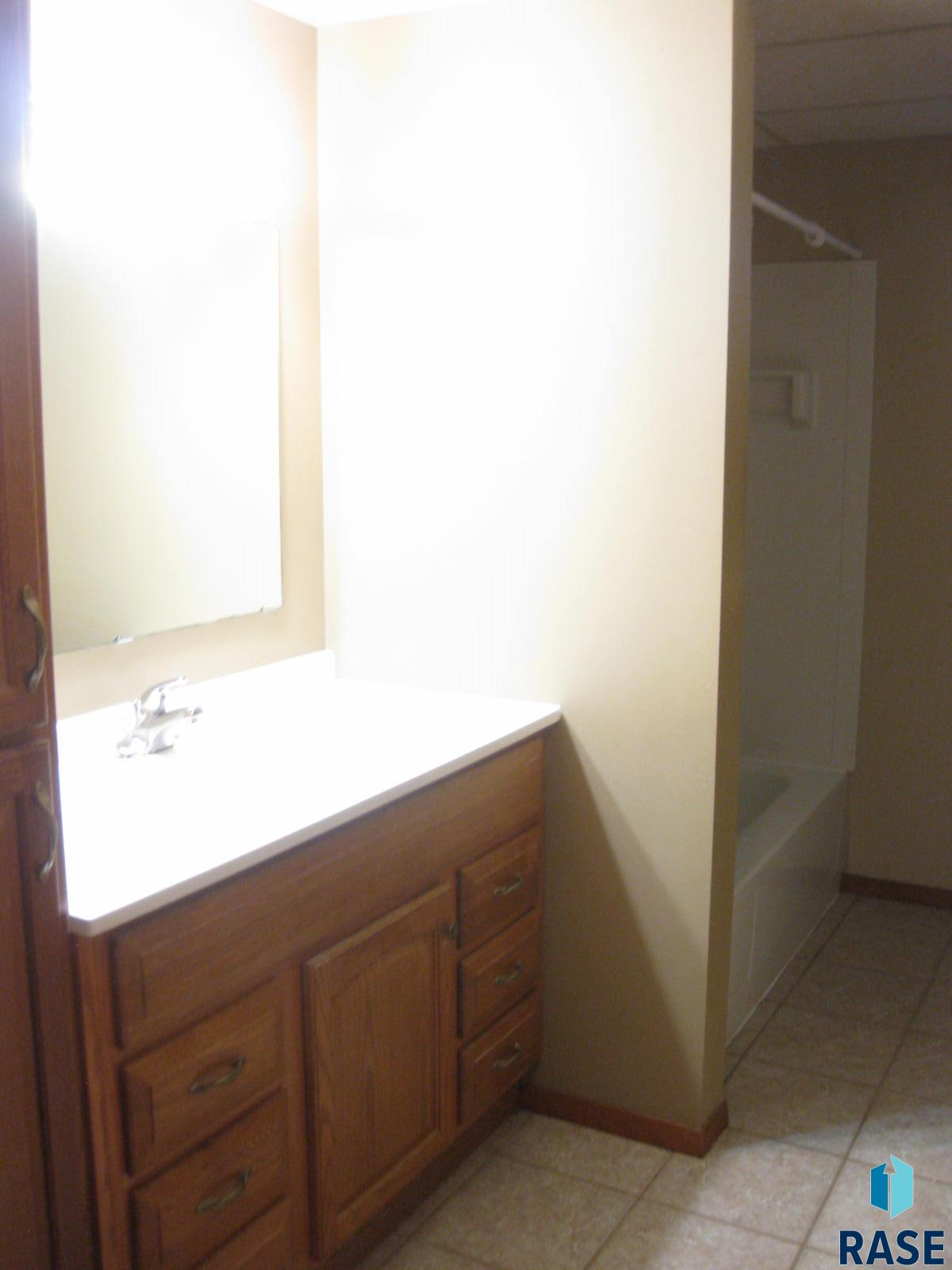 518 Sunset Dr Drive, Dell Rapids, South Dakota image 22