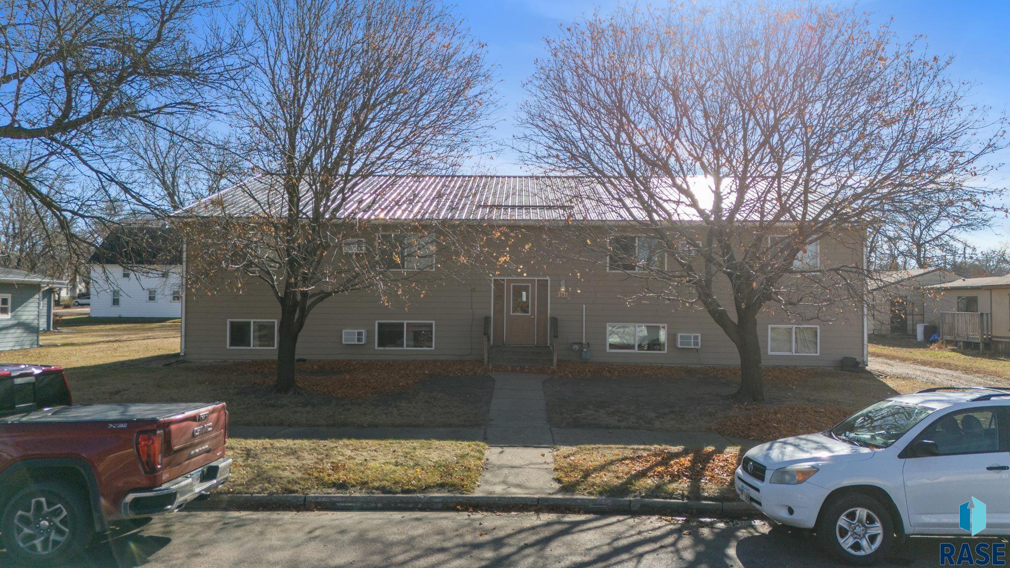 Flandreau, South Dakota 57028, United States, 16 Bedrooms Bedrooms, ,8 BathroomsBathrooms,Residential,Active,126485