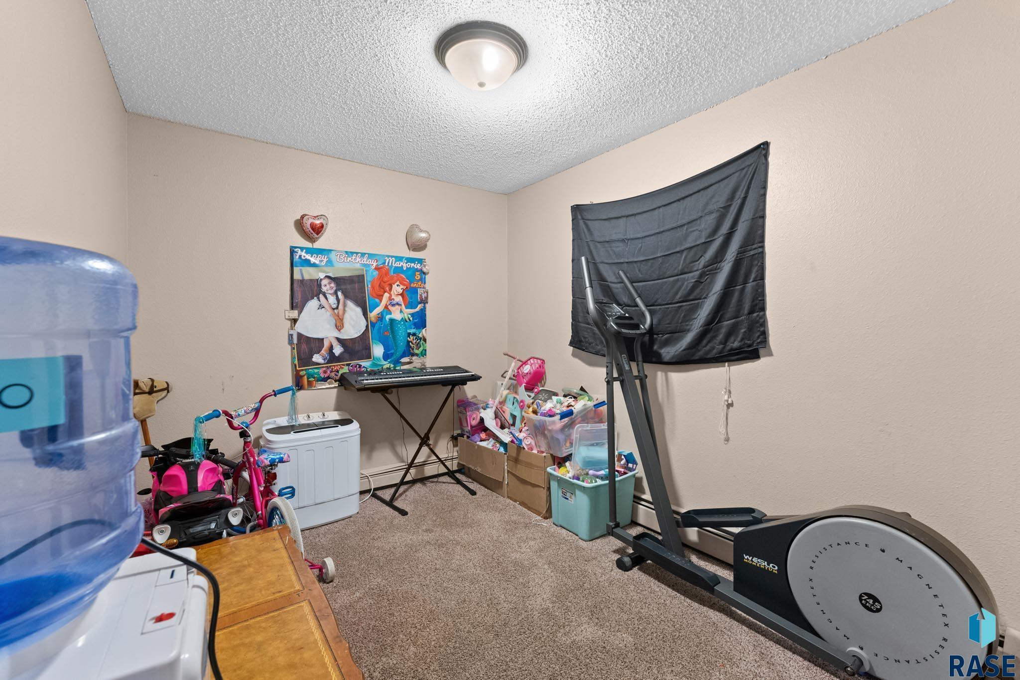 Flandreau, South Dakota 57028, United States, 16 Bedrooms Bedrooms, ,8 BathroomsBathrooms,Residential,Active,126485