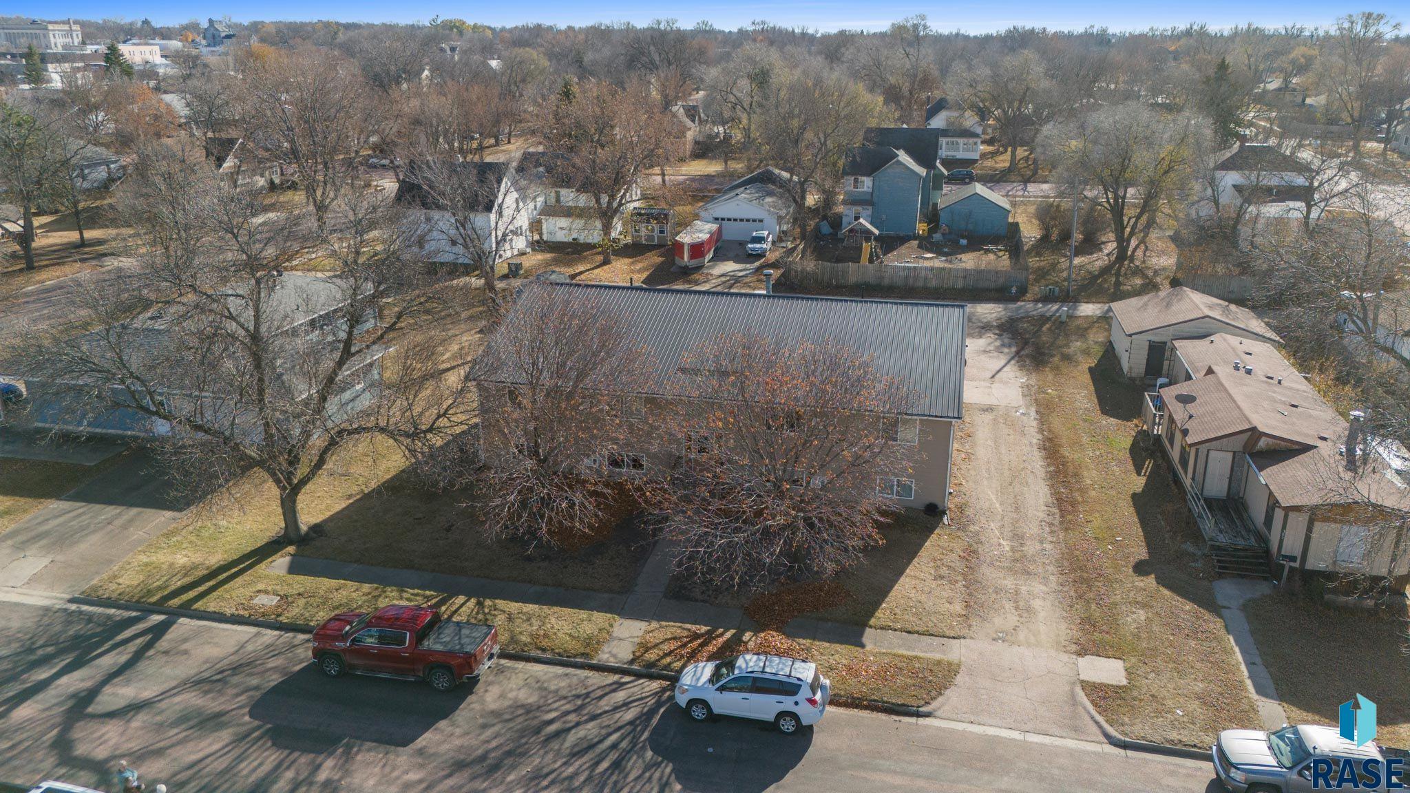 Flandreau, South Dakota 57028, United States, 16 Bedrooms Bedrooms, ,8 BathroomsBathrooms,Residential,Active,126485