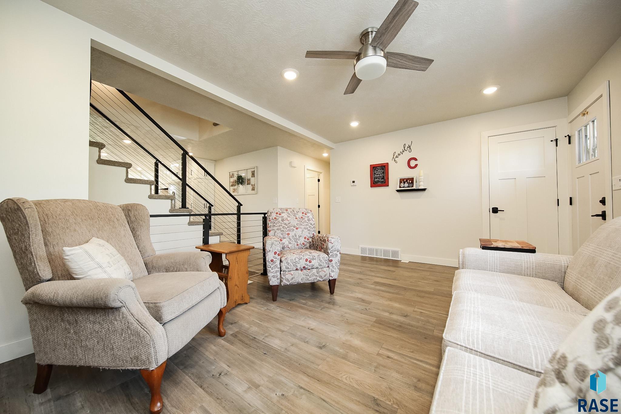 700 N Grant St Street, Canton, New Jersey image 6