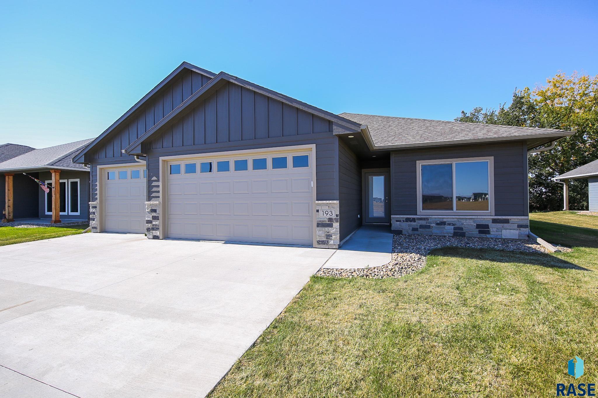 193 Thelma Ave Avenue, Harrisburg, South Dakota image 1