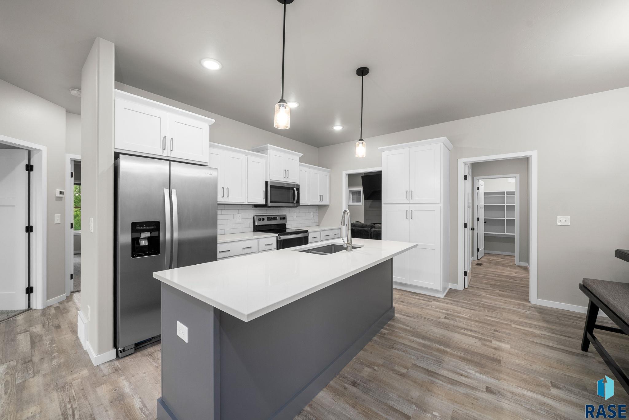9001 W Rathburn St Street, Sioux Falls, South Dakota image 11