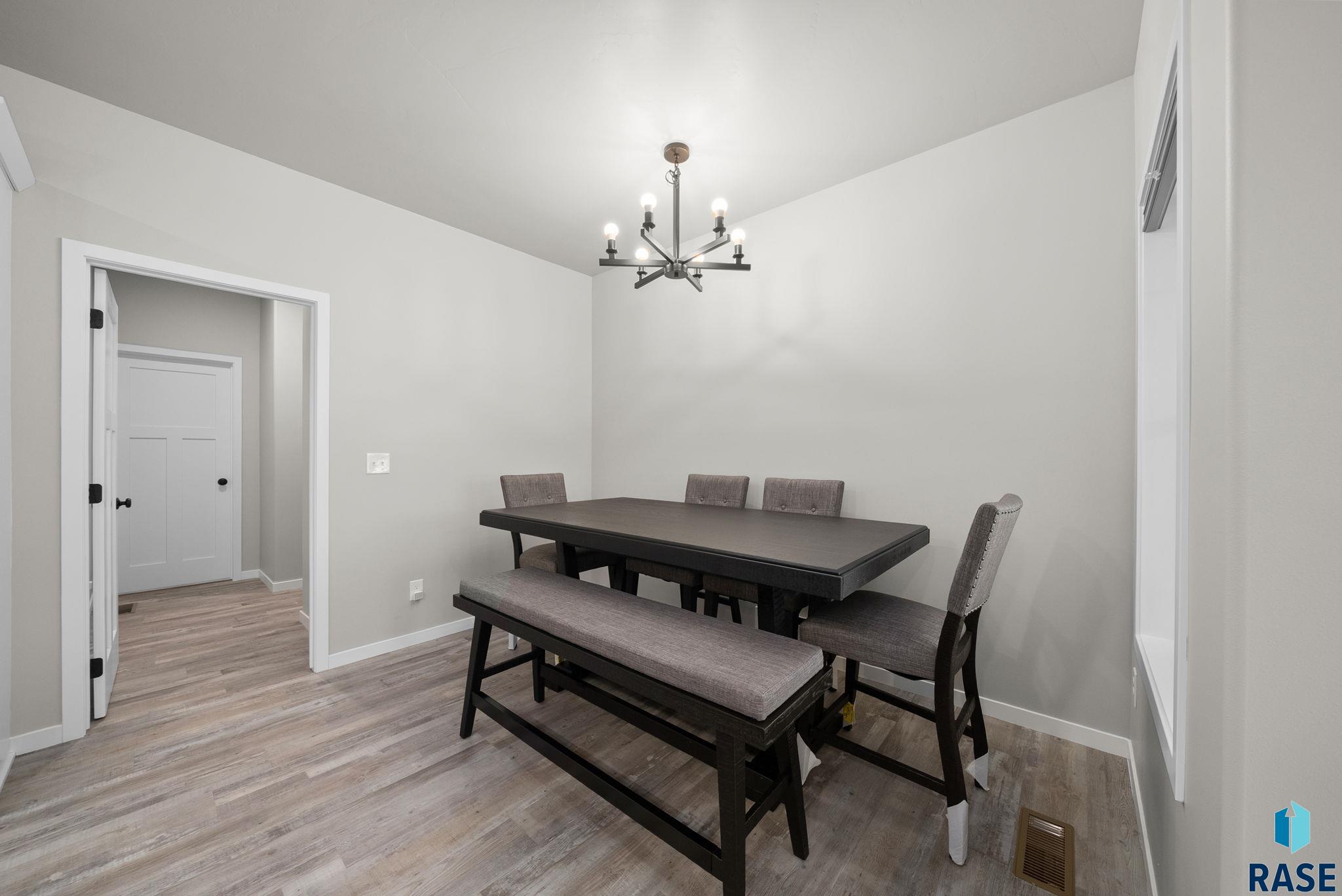 9001 W Rathburn St Street, Sioux Falls, South Dakota image 13