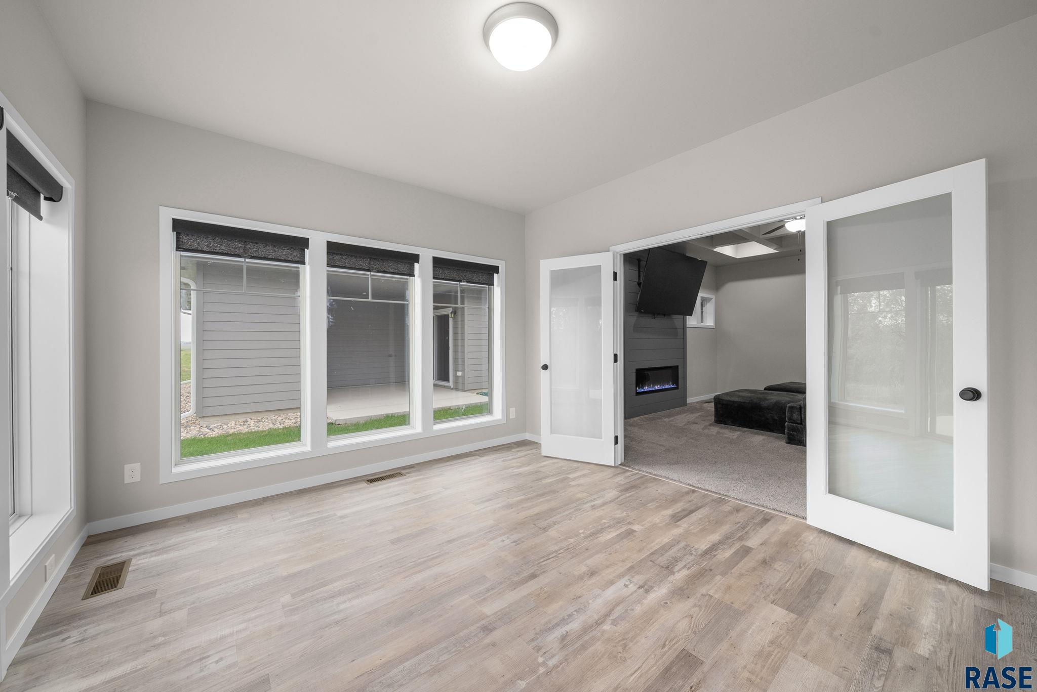 9001 W Rathburn St Street, Sioux Falls, South Dakota image 18