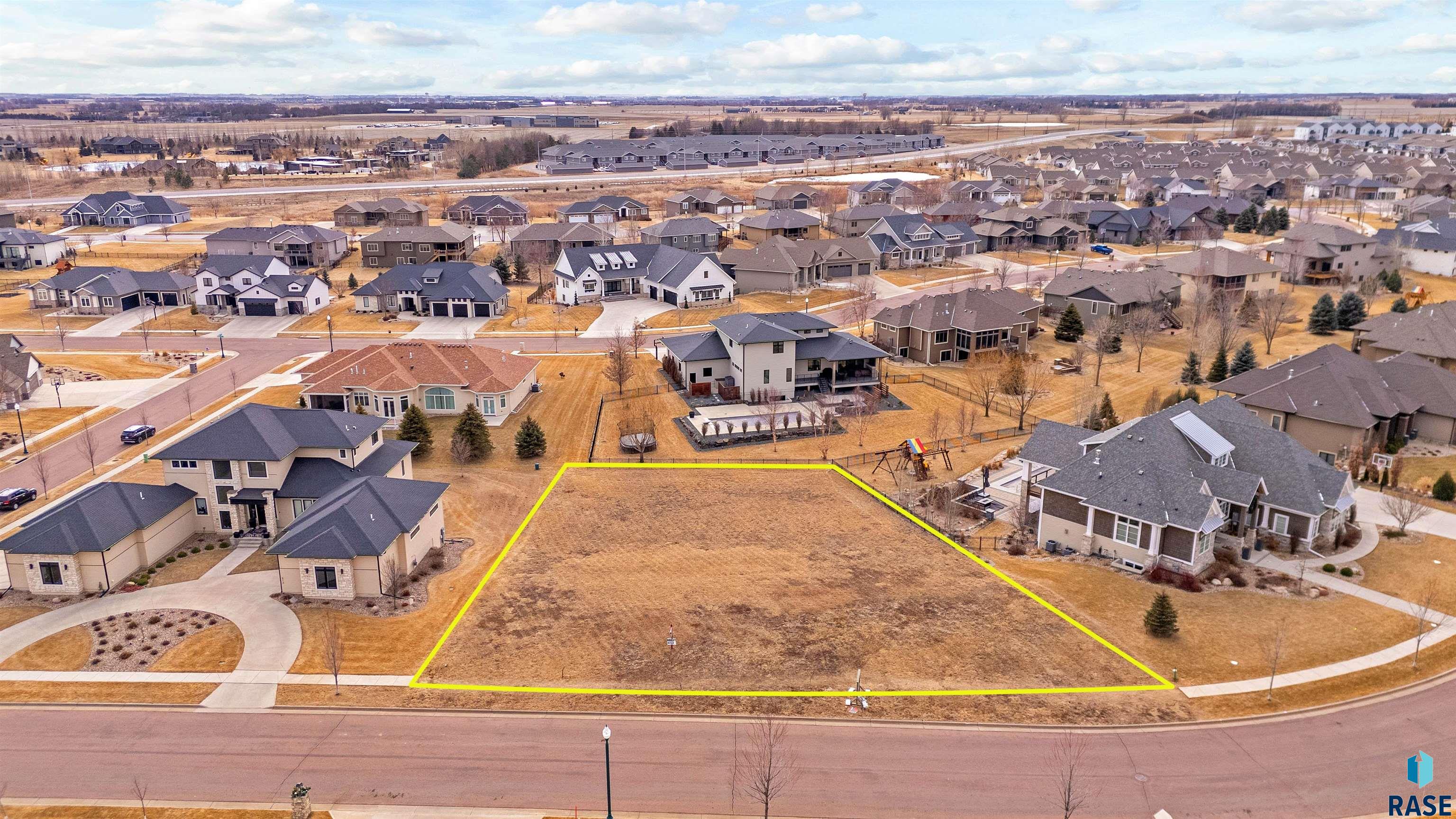509 E Shadow Creek Ln Lane, Sioux Falls, South Dakota image 2