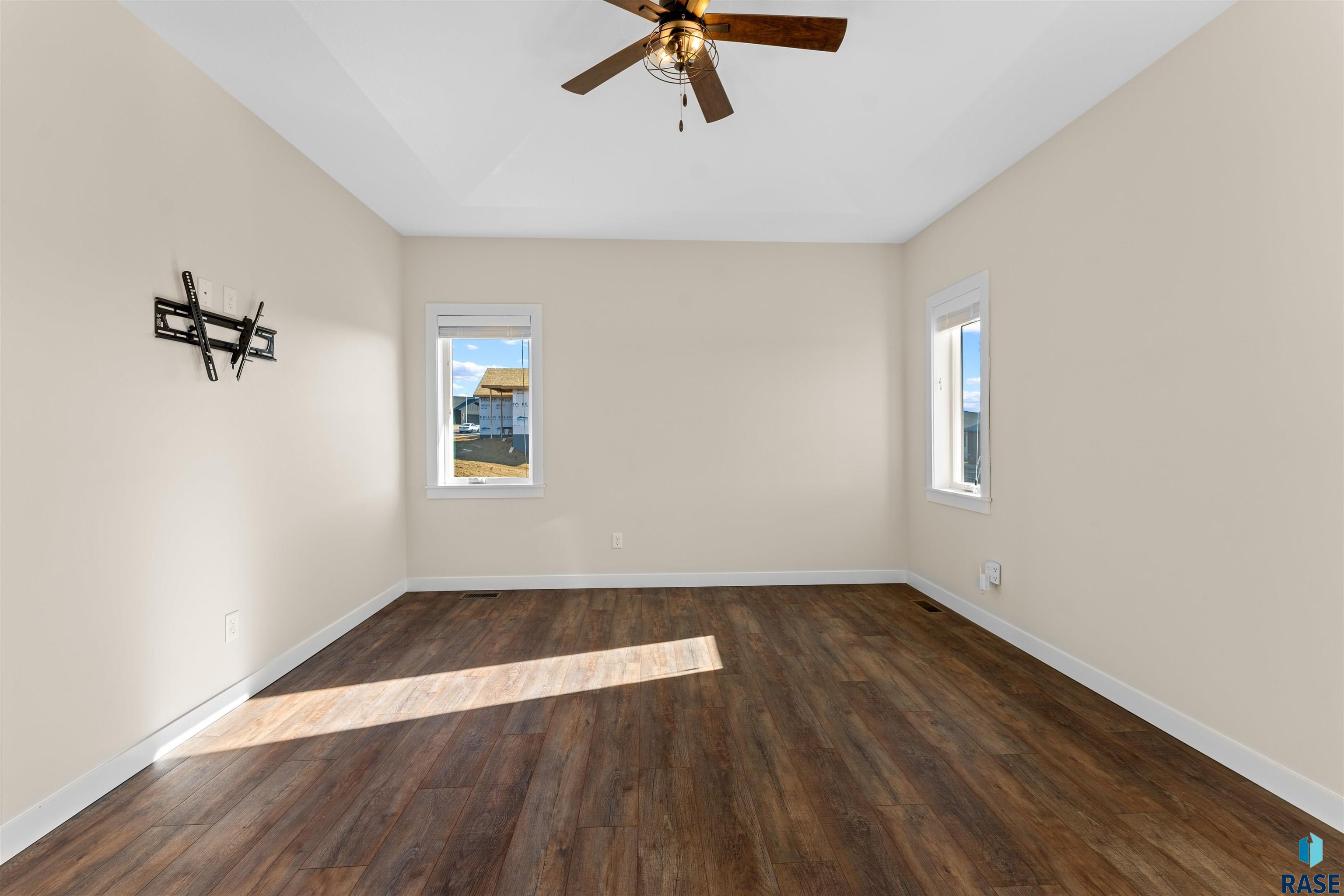 8320 E Wicker Ct Court, Sioux Falls, South Dakota image 31