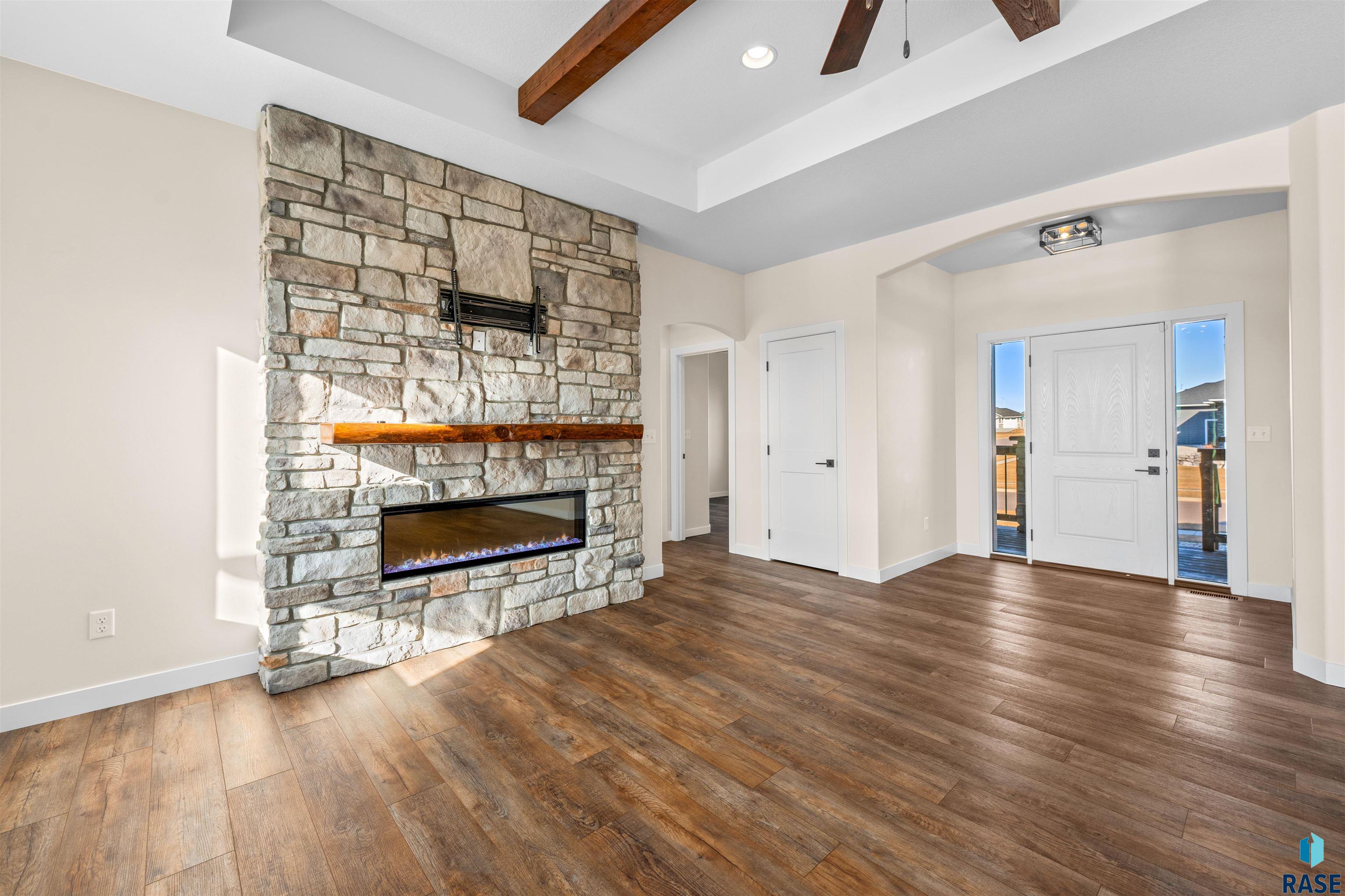 8320 E Wicker Ct Court, Sioux Falls, South Dakota image 6