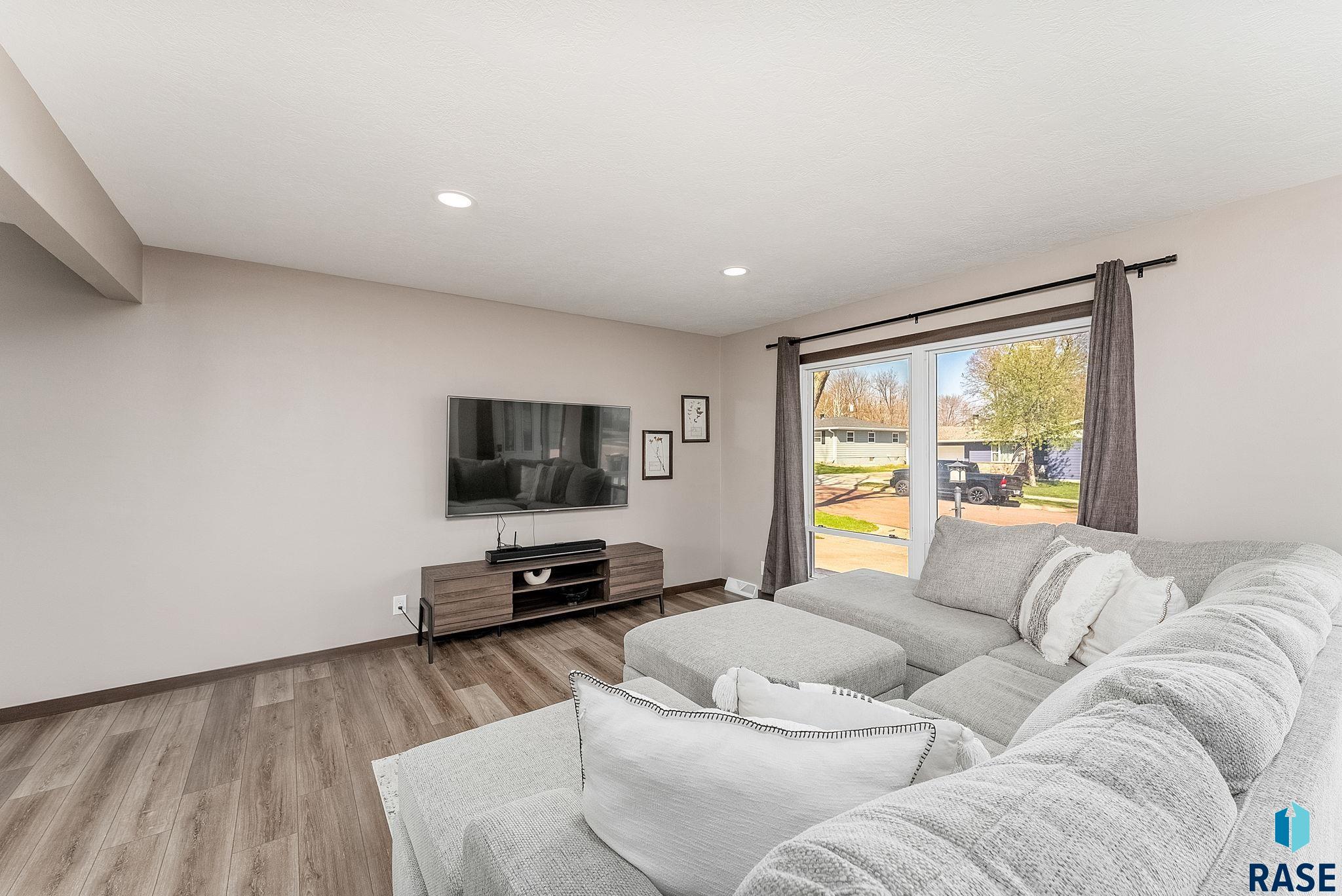 3105 S 7th Ave Avenue, Sioux Falls, New Jersey image 10