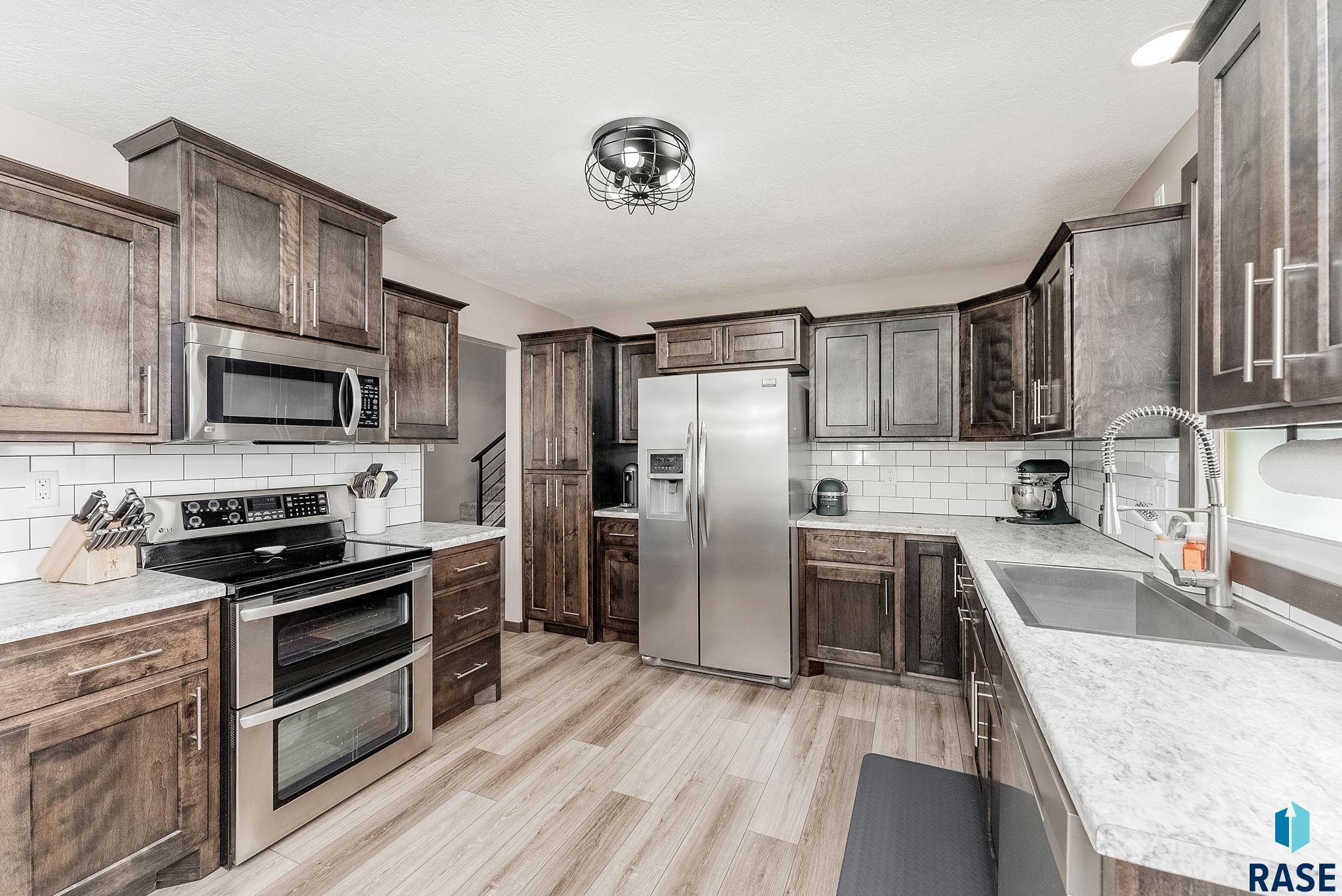 3105 S 7th Ave Avenue, Sioux Falls, New Jersey image 5