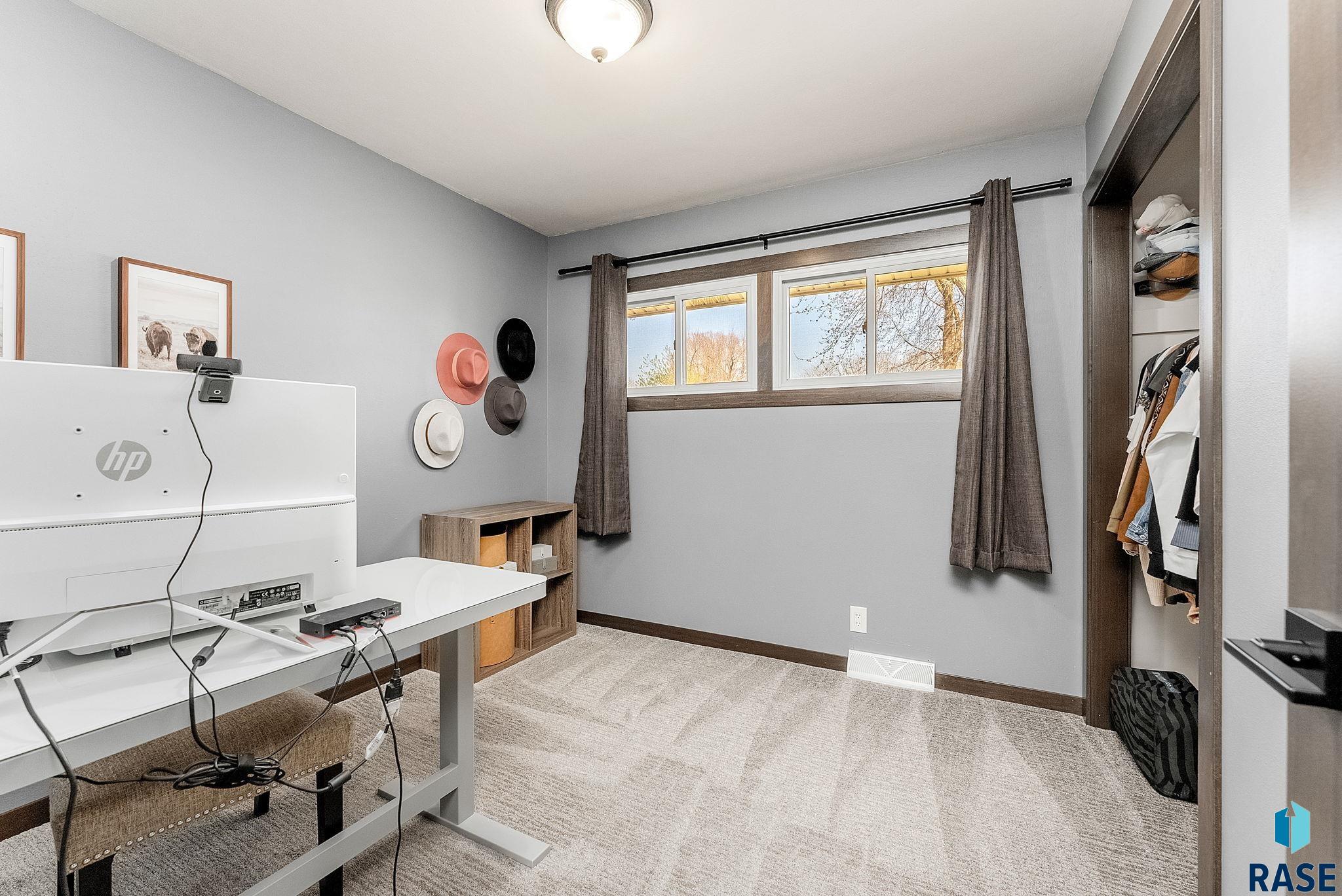 3105 S 7th Ave Avenue, Sioux Falls, New Jersey image 16