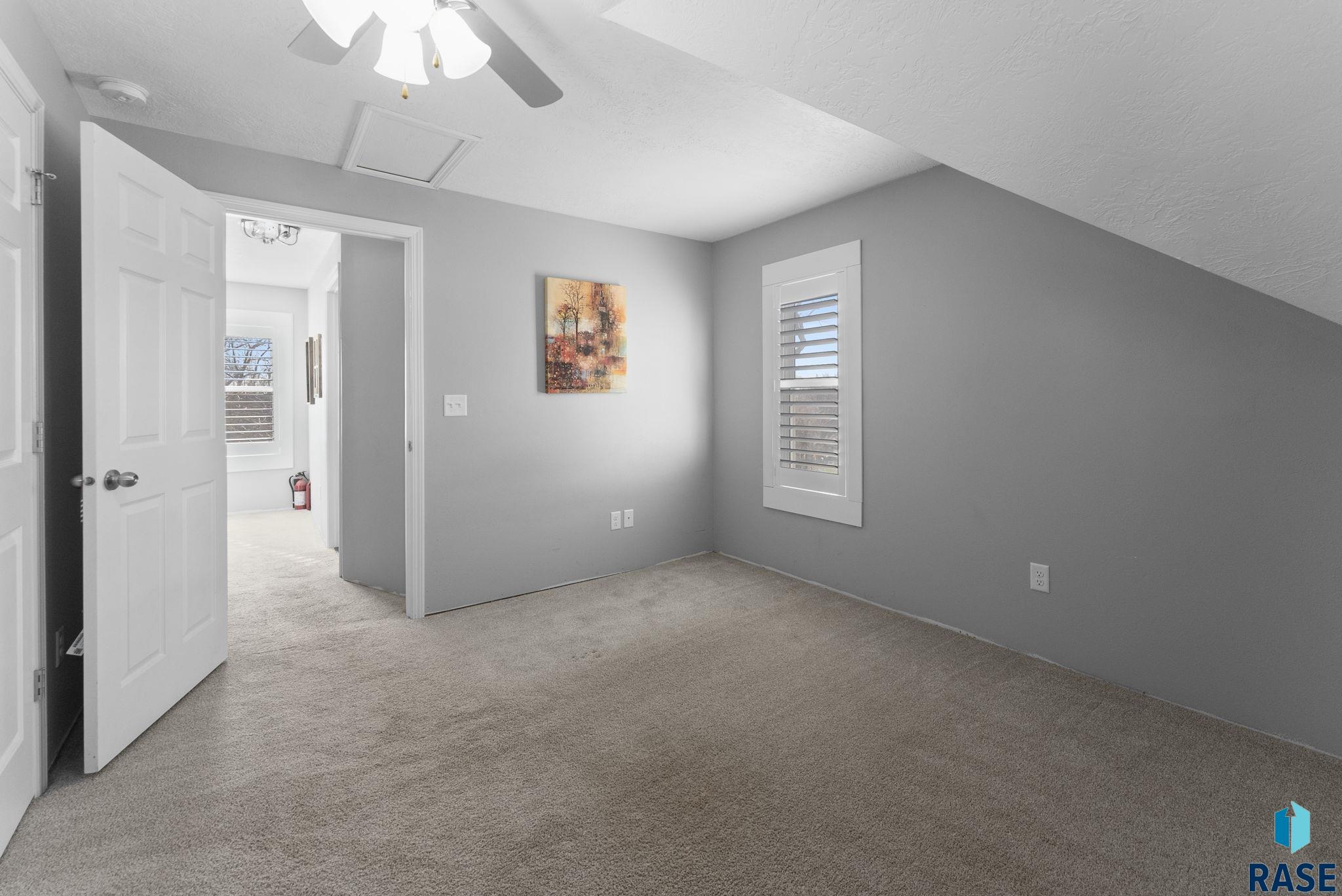 201 S Washington St Street, Humboldt, South Dakota image 22