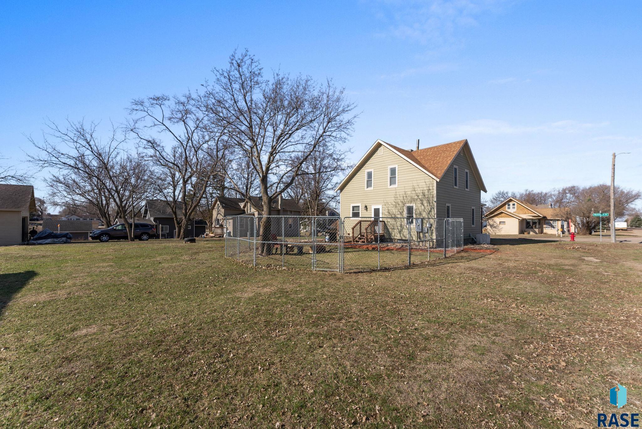 201 S Washington St Street, Humboldt, South Dakota image 28