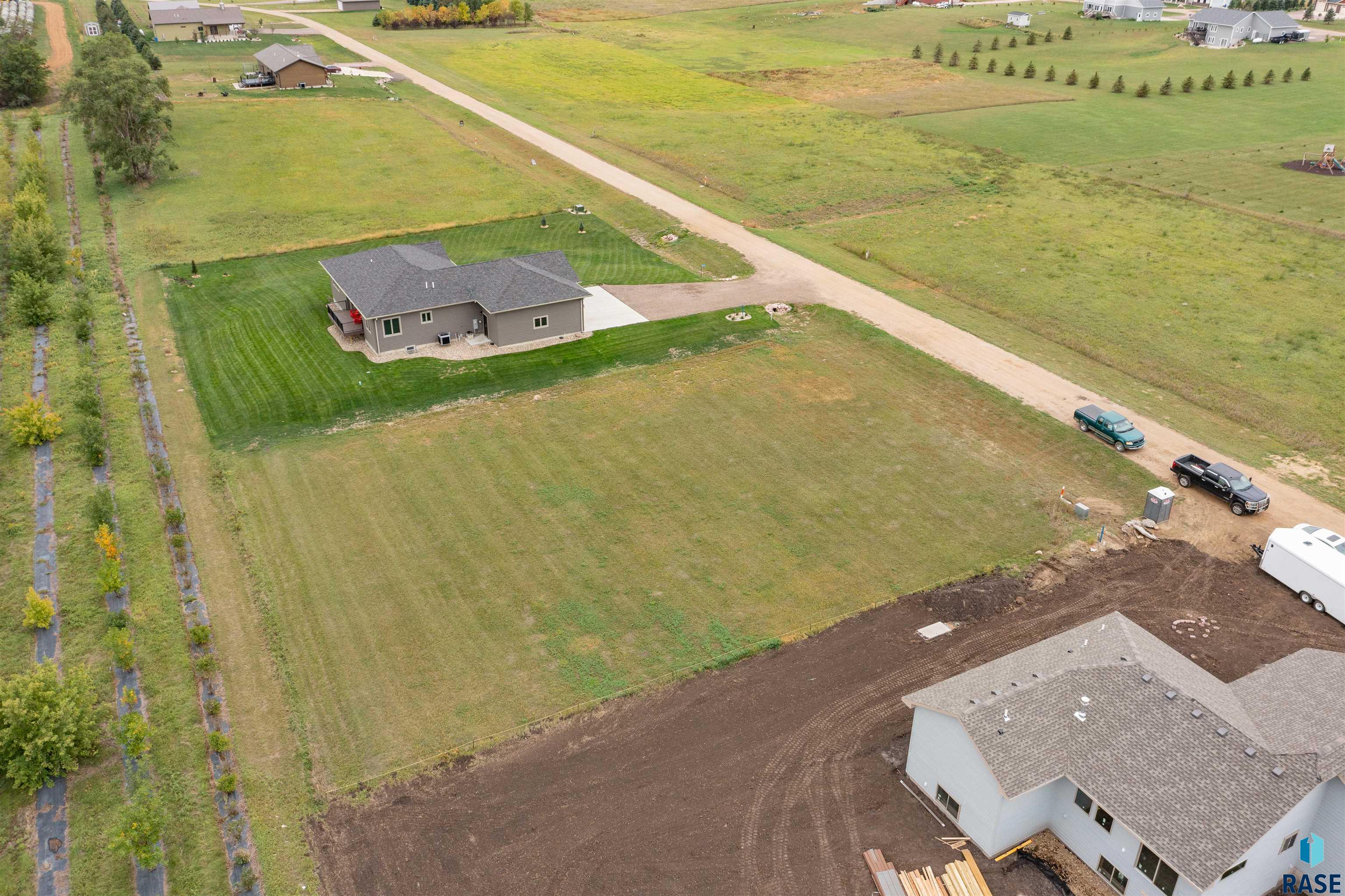 Lot 15 Reed Ct Court, Canistota, South Dakota image 3