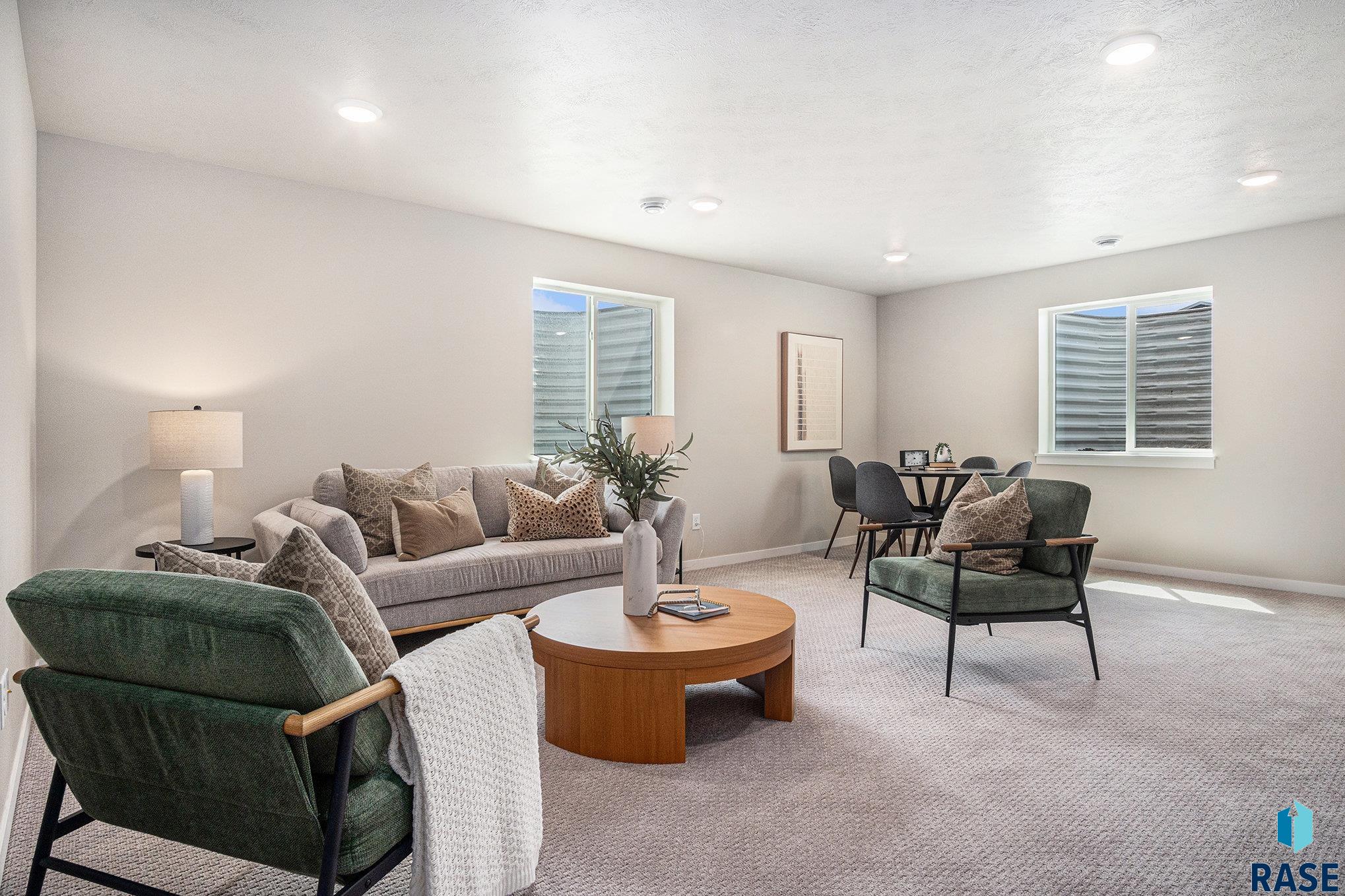 5301 E Lumin St Street, Sioux Falls, New Jersey image 12