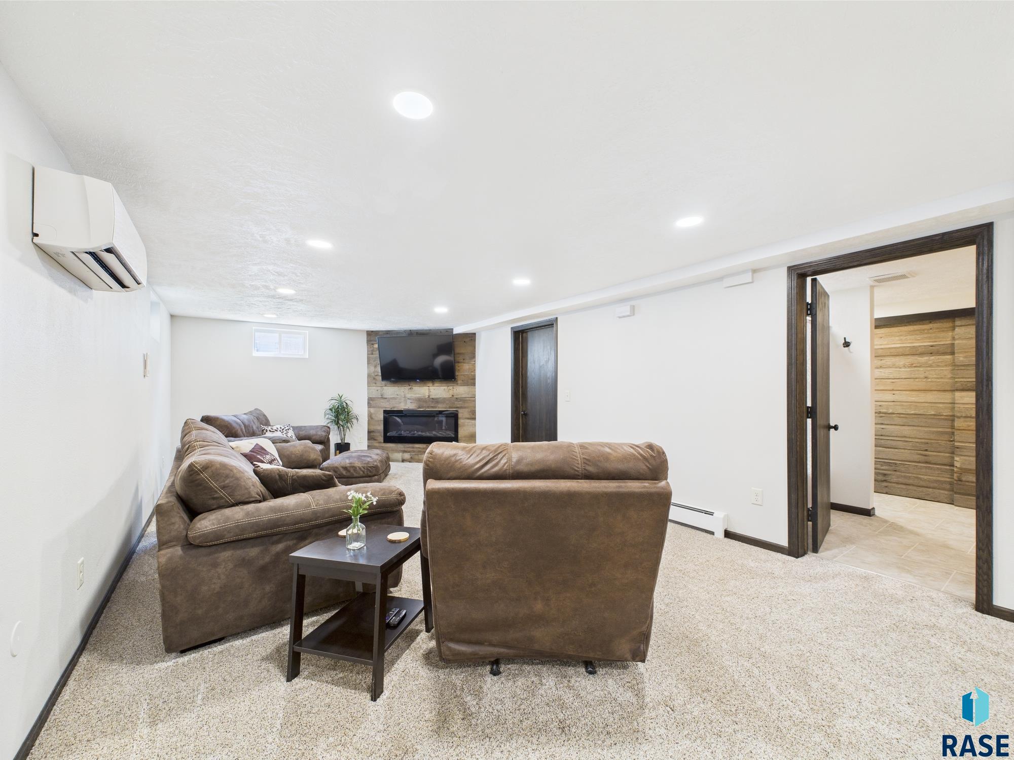 4704 W 38th St Street, Sioux Falls, New Jersey image 25