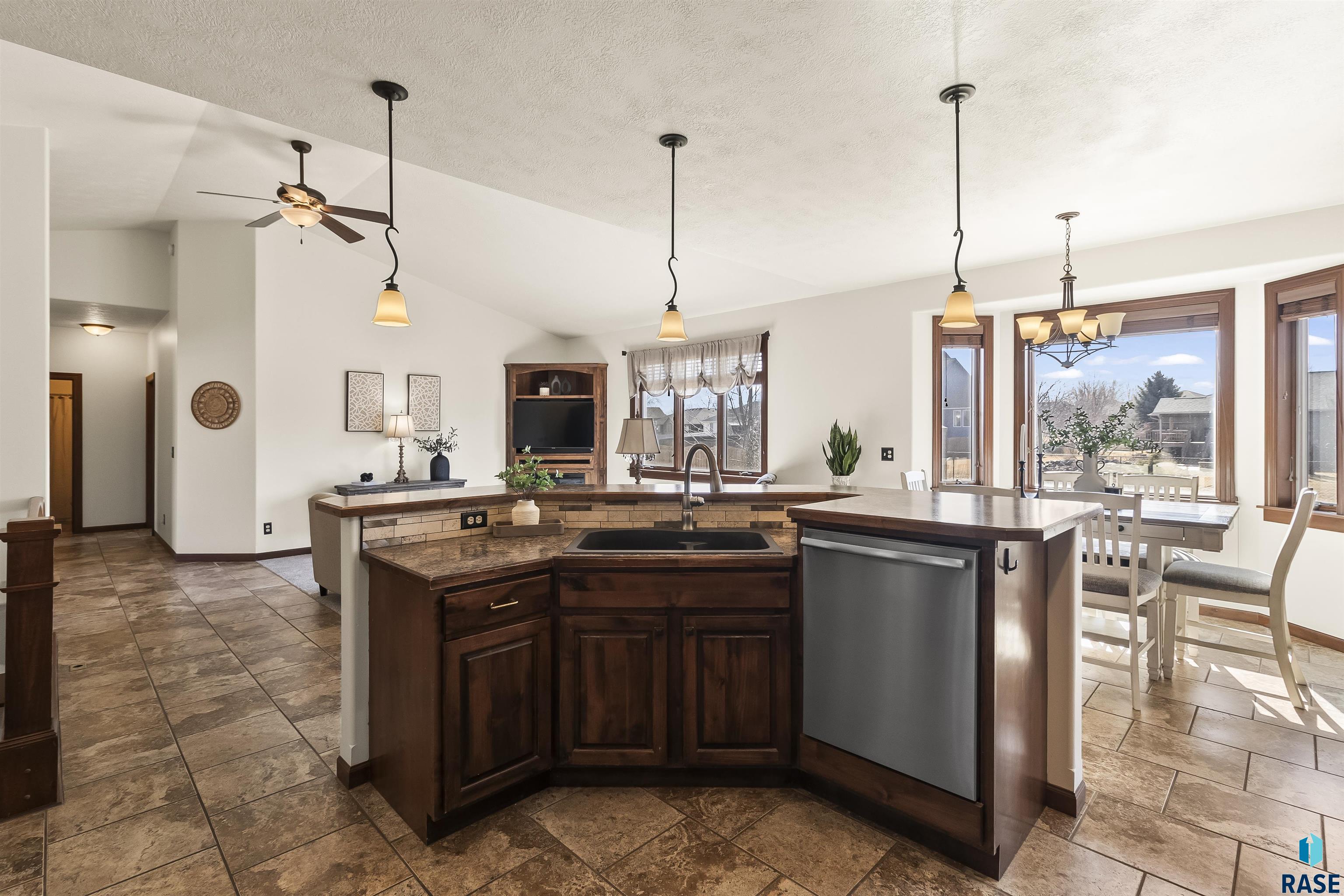7801 W Chesapeake Ln Lane, Sioux Falls, South Dakota image 10