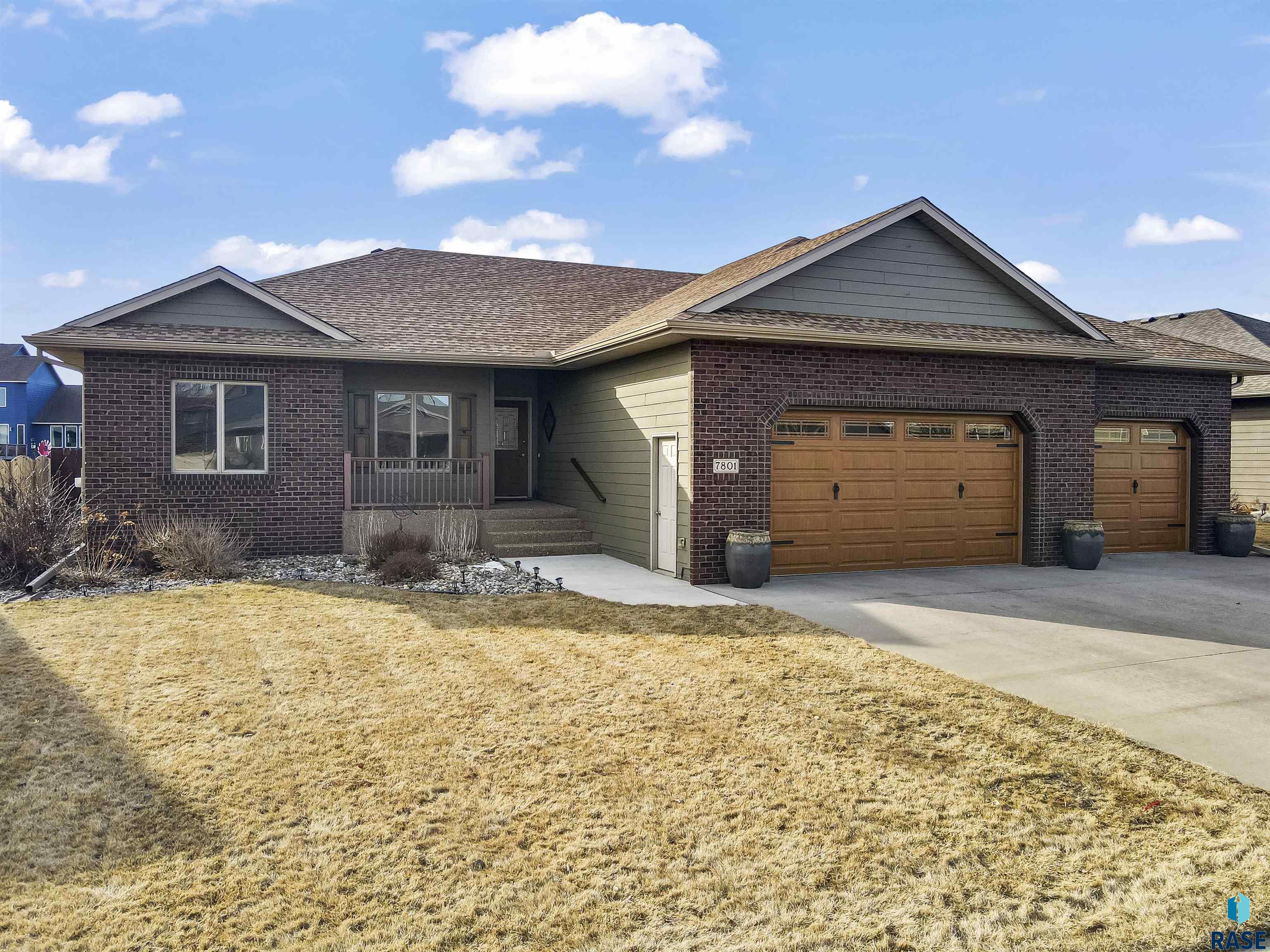 7801 W Chesapeake Ln Lane, Sioux Falls, South Dakota image 1
