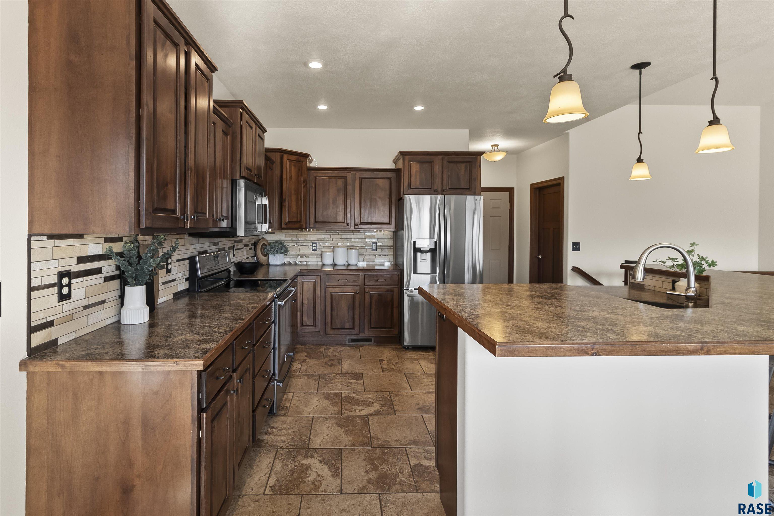 7801 W Chesapeake Ln Lane, Sioux Falls, South Dakota image 8