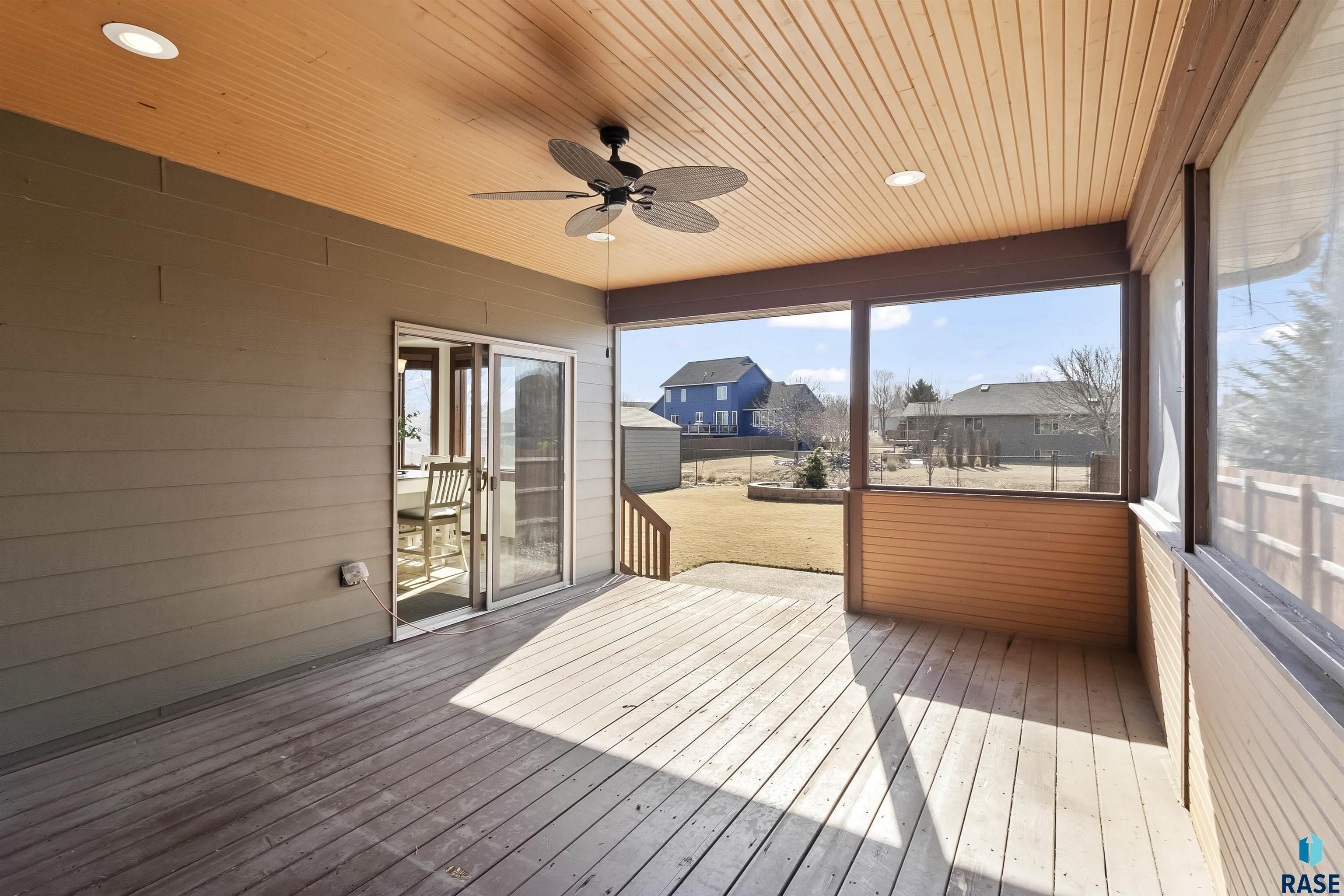 7801 W Chesapeake Ln Lane, Sioux Falls, South Dakota image 42