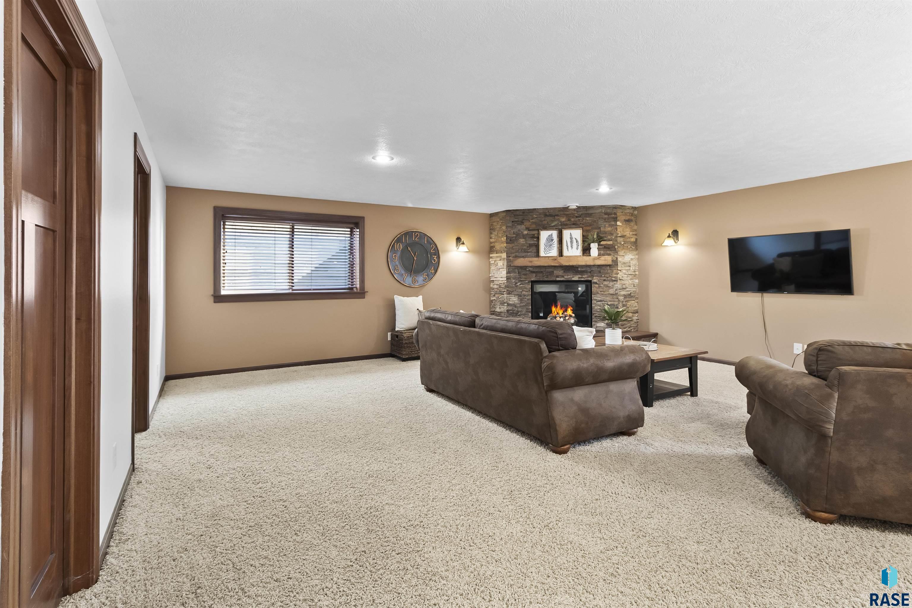 7801 W Chesapeake Ln Lane, Sioux Falls, South Dakota image 30