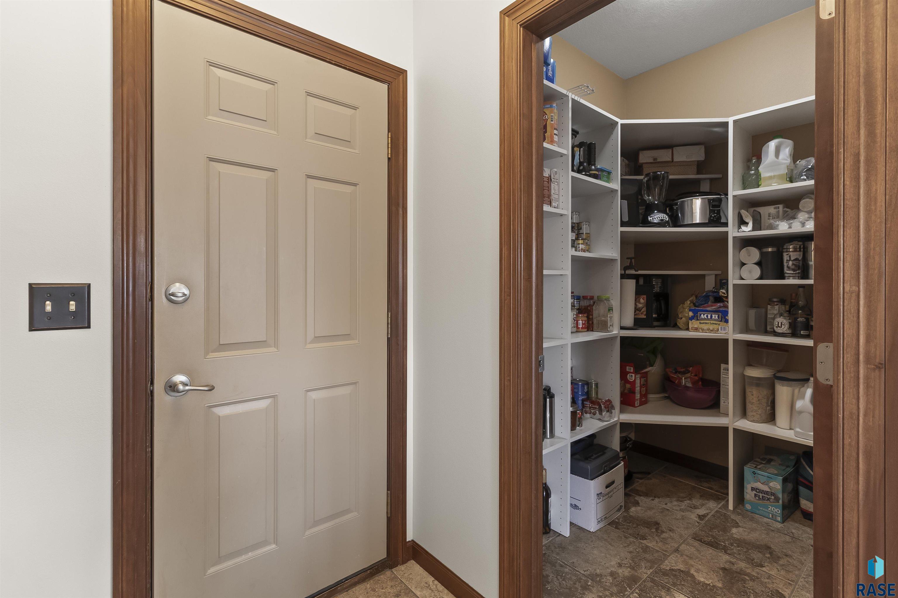 7801 W Chesapeake Ln Lane, Sioux Falls, South Dakota image 27
