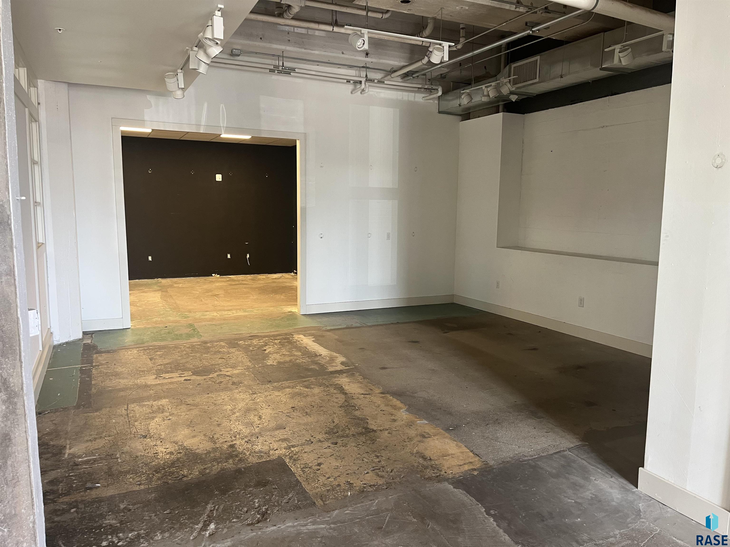 Sioux Falls, South Dakota 57104, United States, ,Commercial,Active,175345