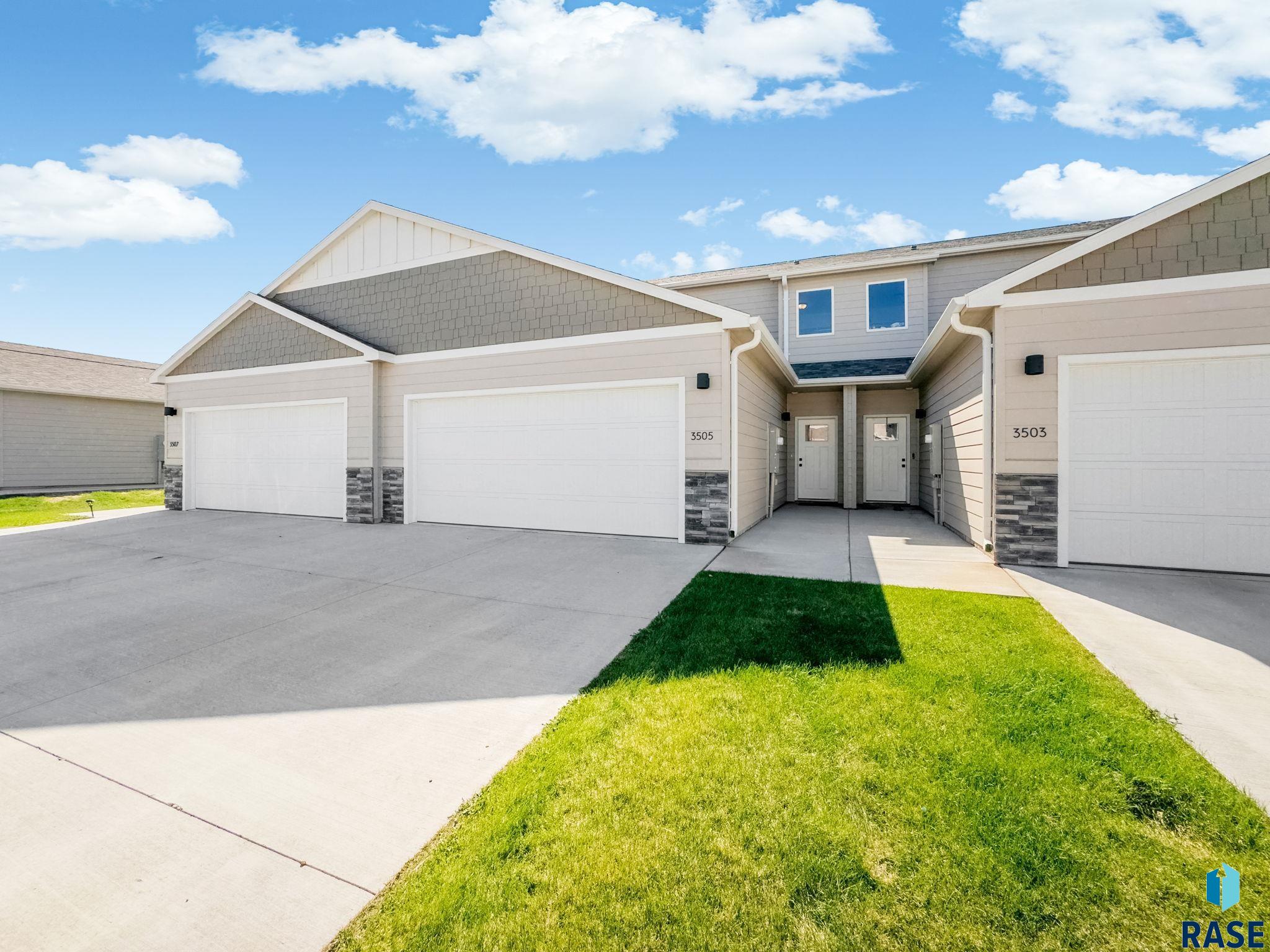 3505 S Chalice Pl Place, Sioux Falls, New Jersey image 1