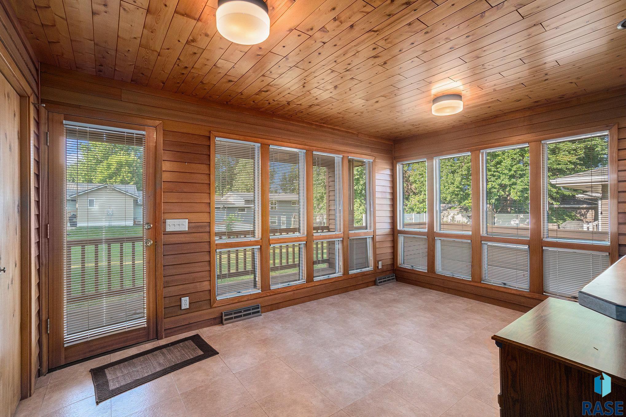 405 W Bishop St Street, Luverne, Minnesota image 32