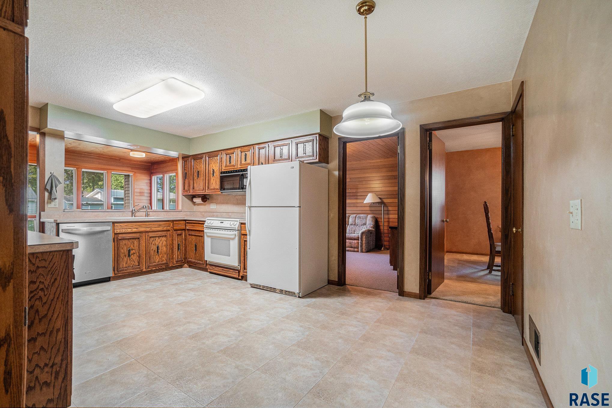 405 W Bishop St Street, Luverne, Minnesota image 10
