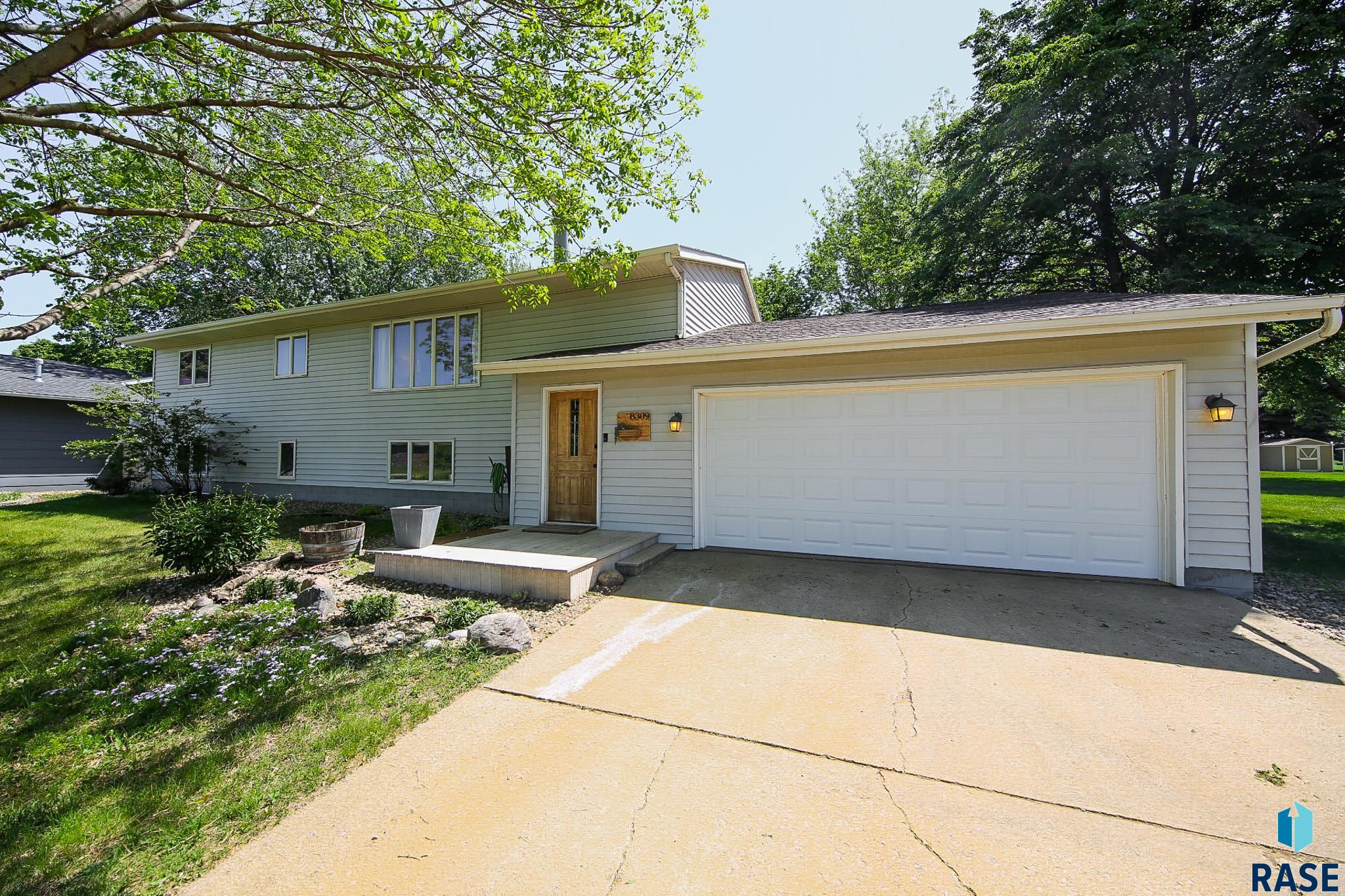 8309 W 42nd St Street, Sioux Falls, South Dakota image 1
