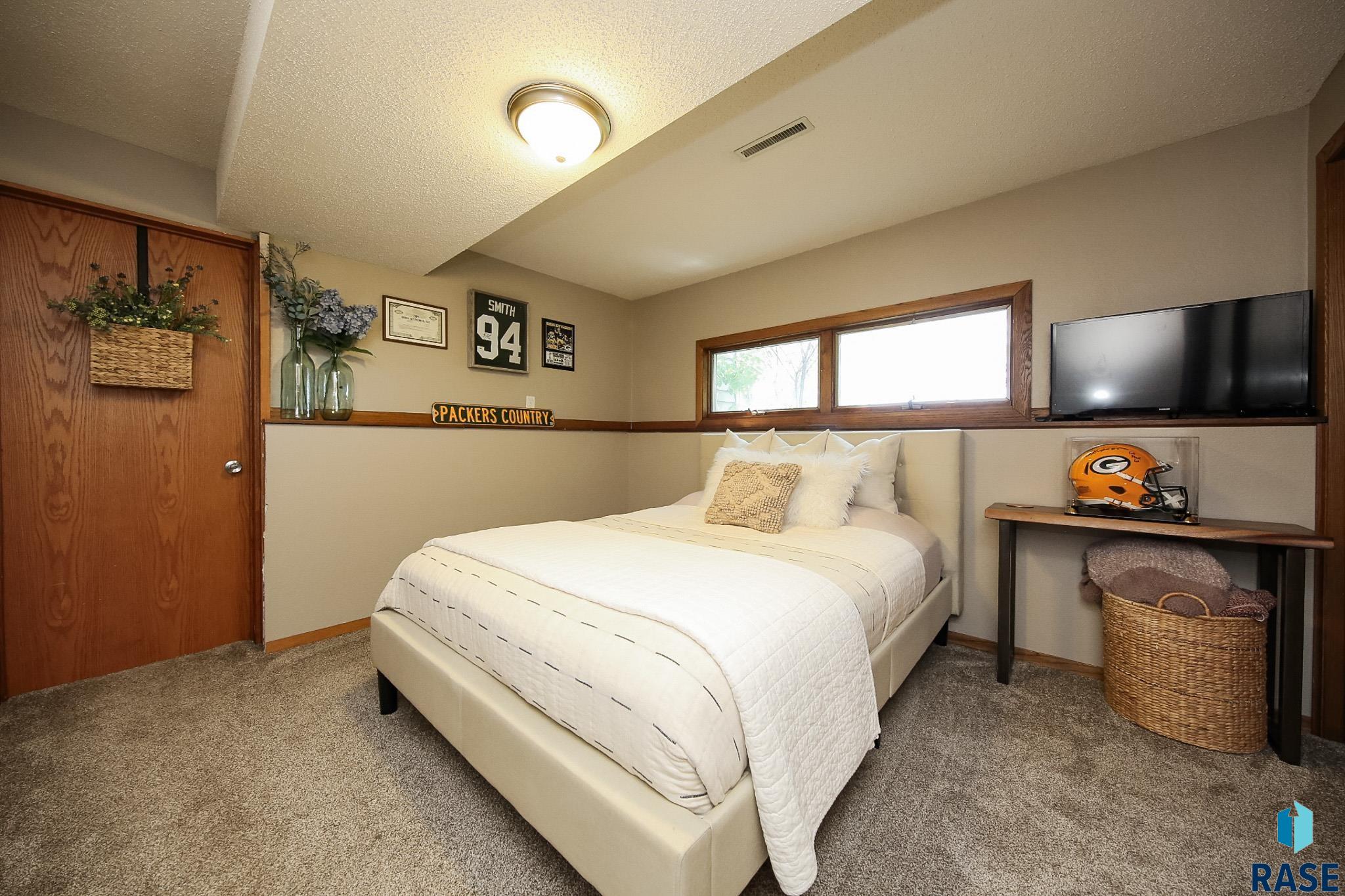 8309 W 42nd St Street, Sioux Falls, South Dakota image 35