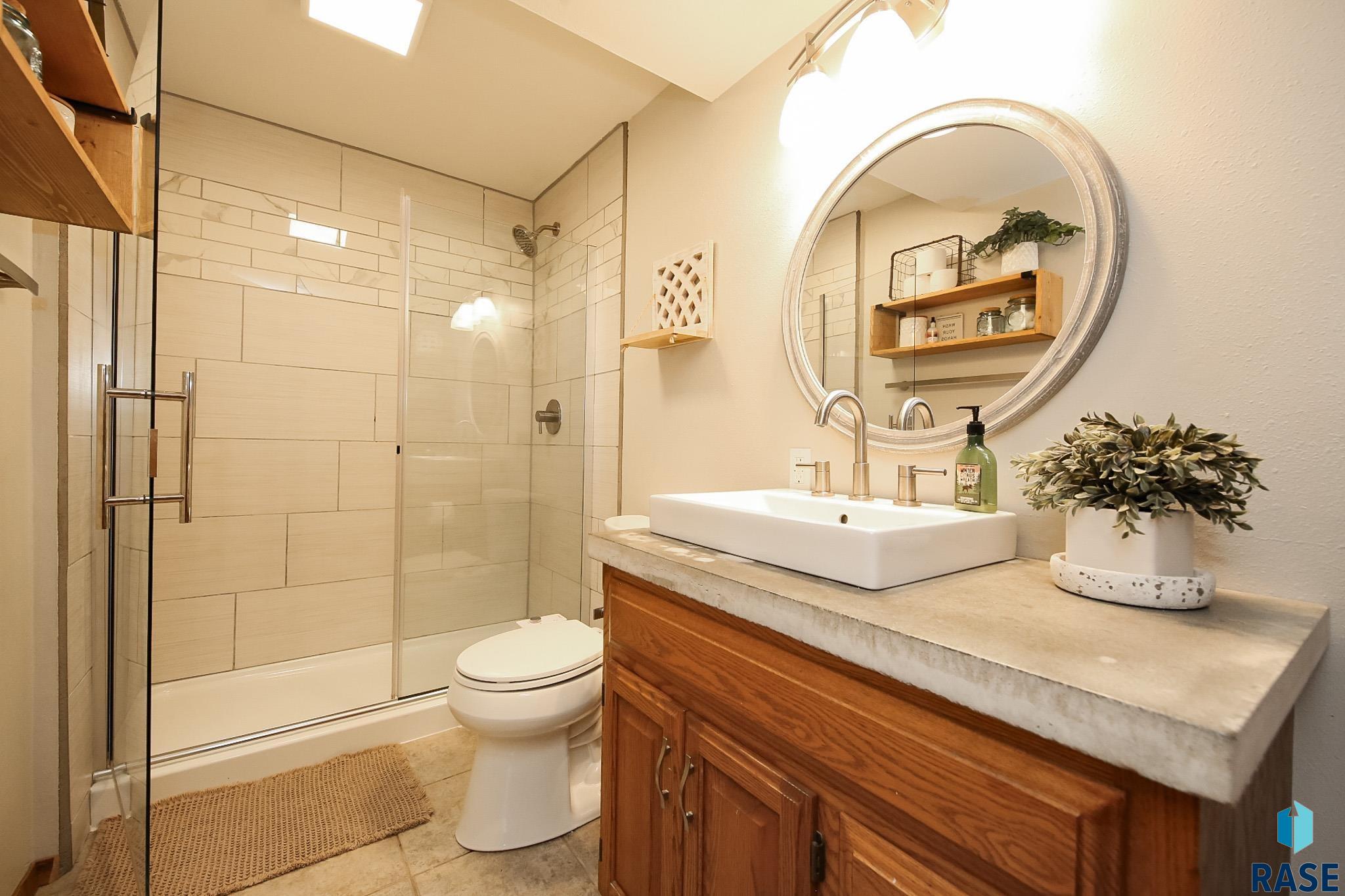 8309 W 42nd St Street, Sioux Falls, South Dakota image 37
