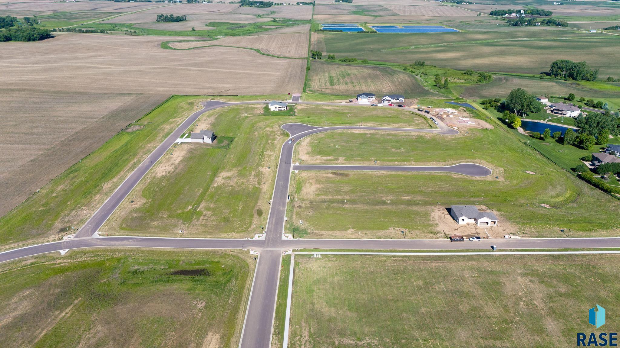 16 High Cross Cir Circle, Crooks, South Dakota image 3