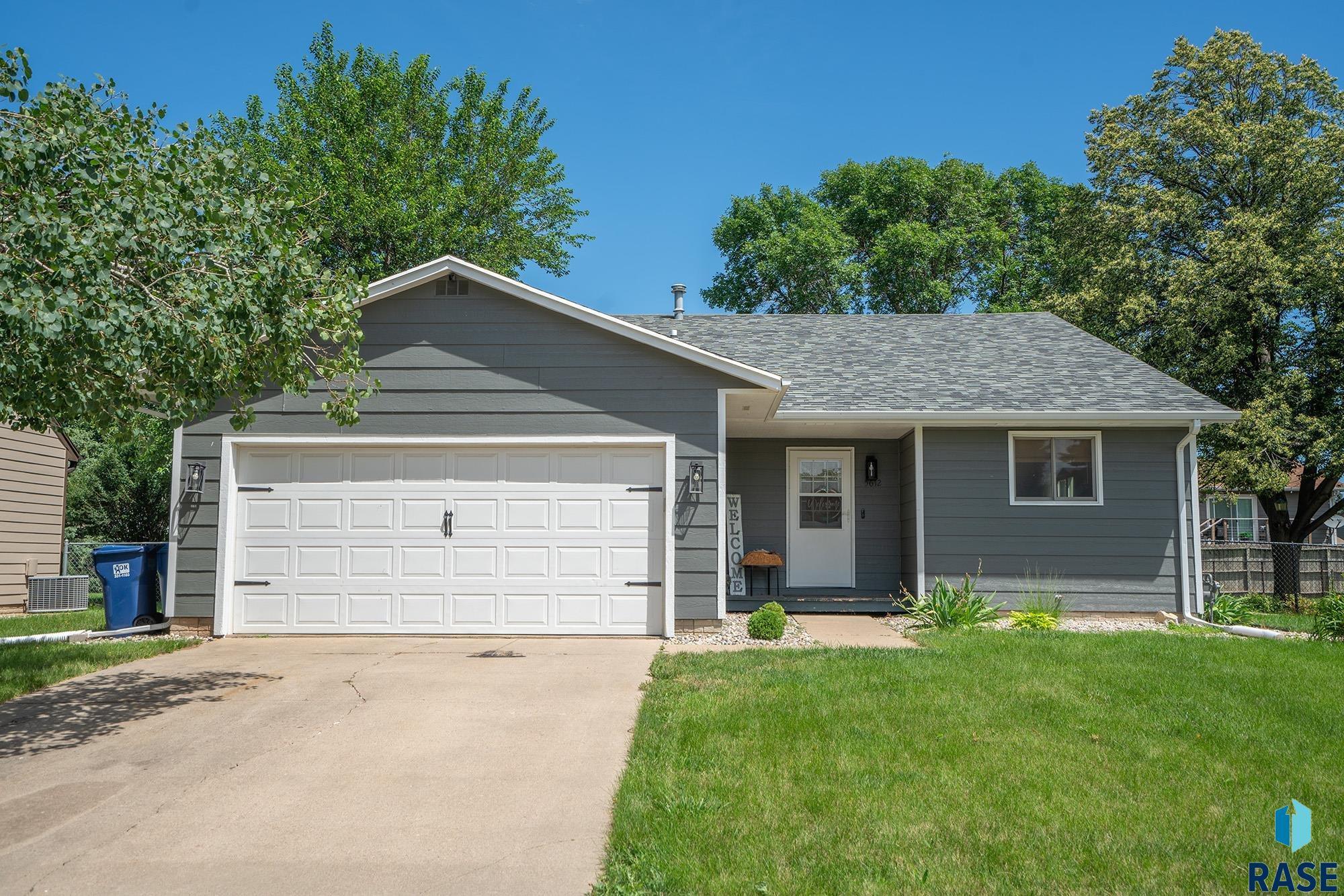 5612 W Dardanella Rd Road, Sioux Falls, South Dakota image 1