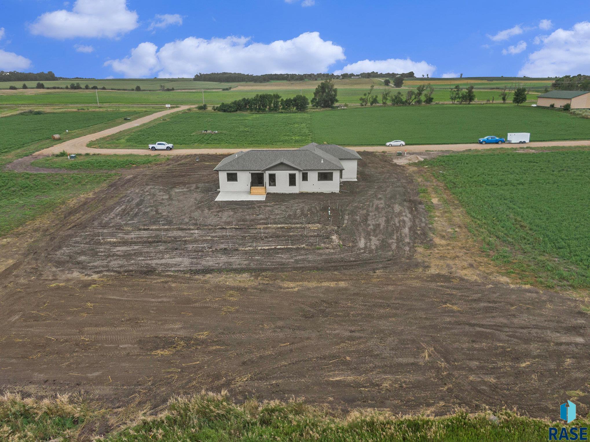 2050 Harvest Creek Ln Lane, Madison, South Dakota image 13