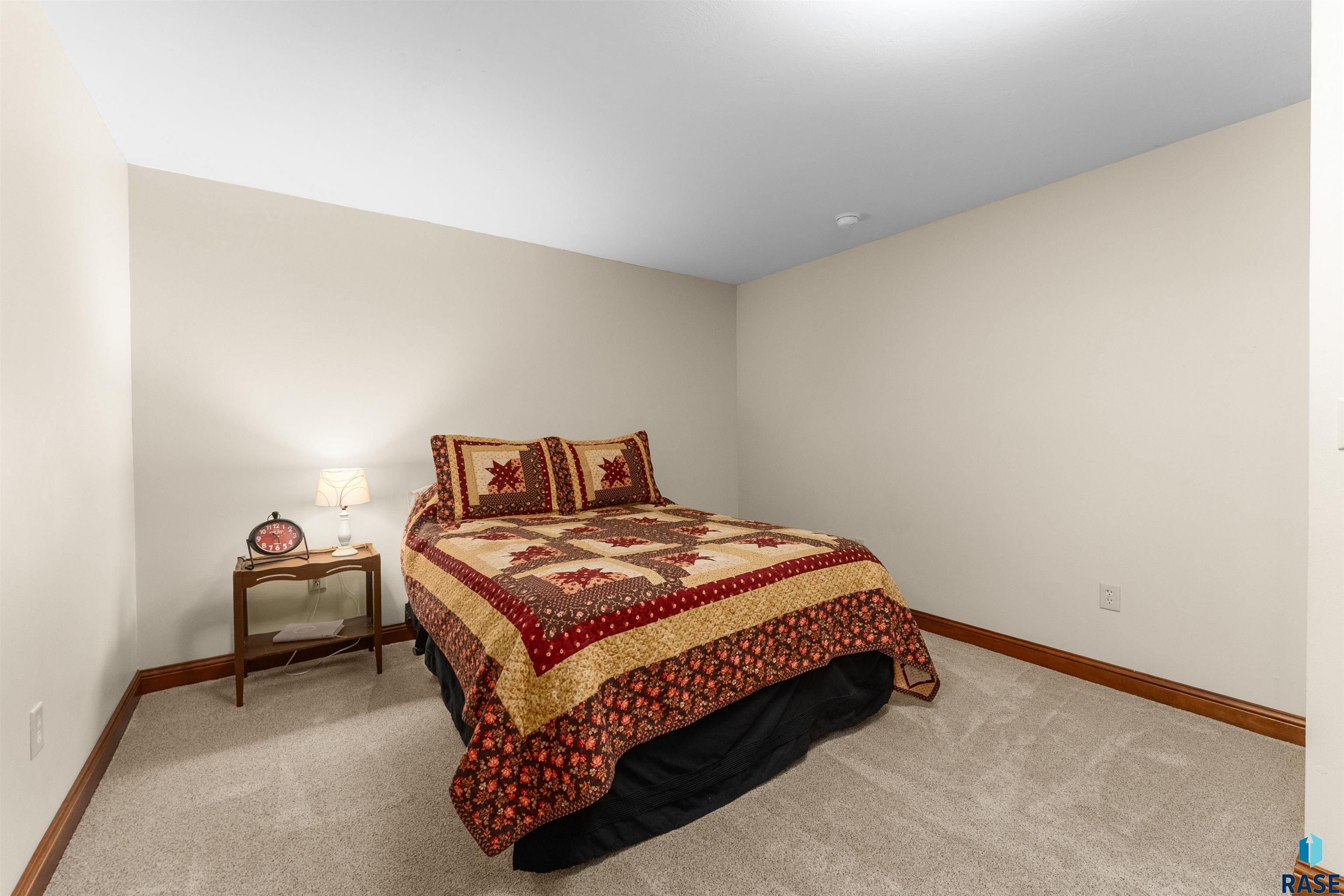 48106 Spring Valley Pl Place, Brandon, New Jersey image 43