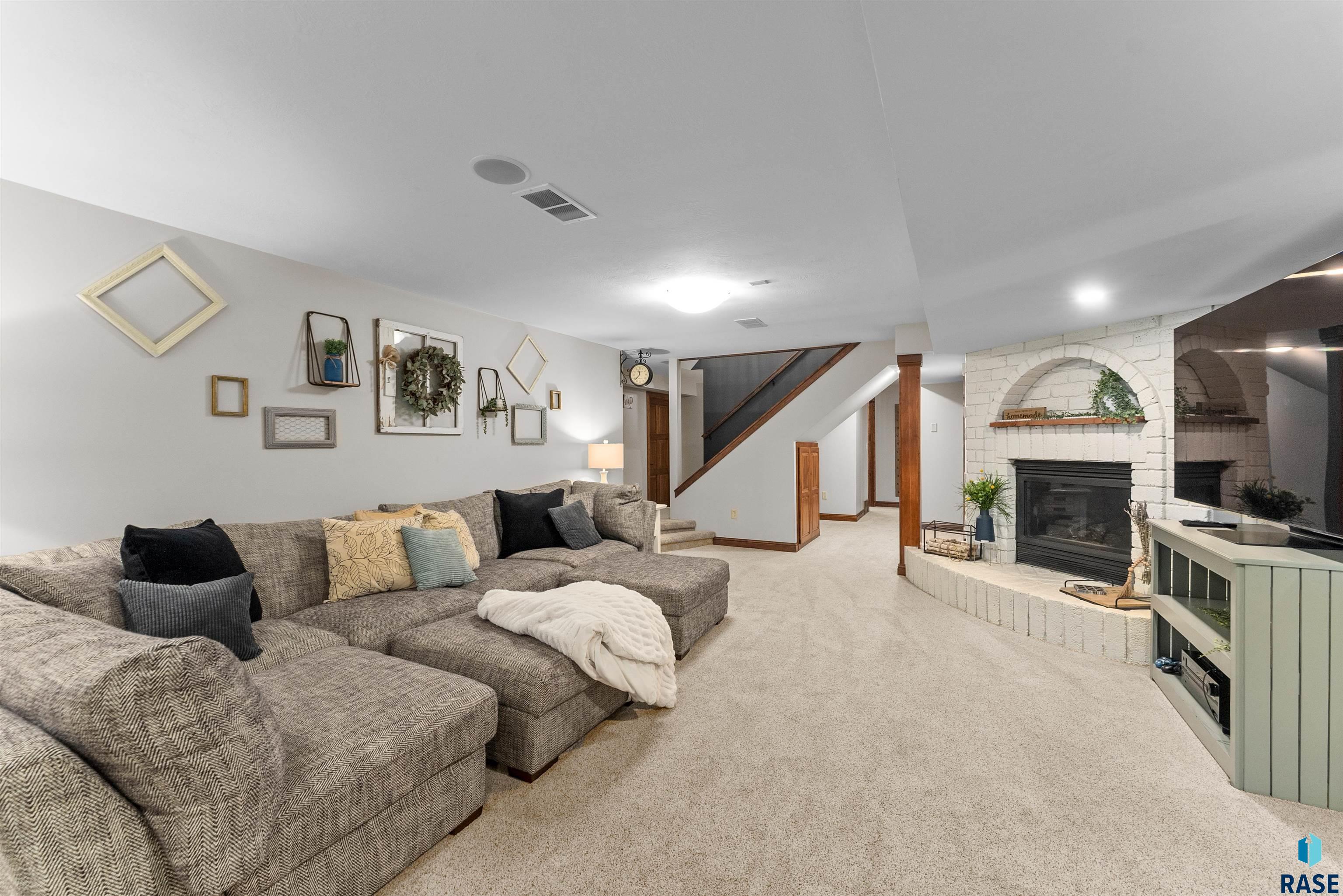 48106 Spring Valley Pl Place, Brandon, New Jersey image 38