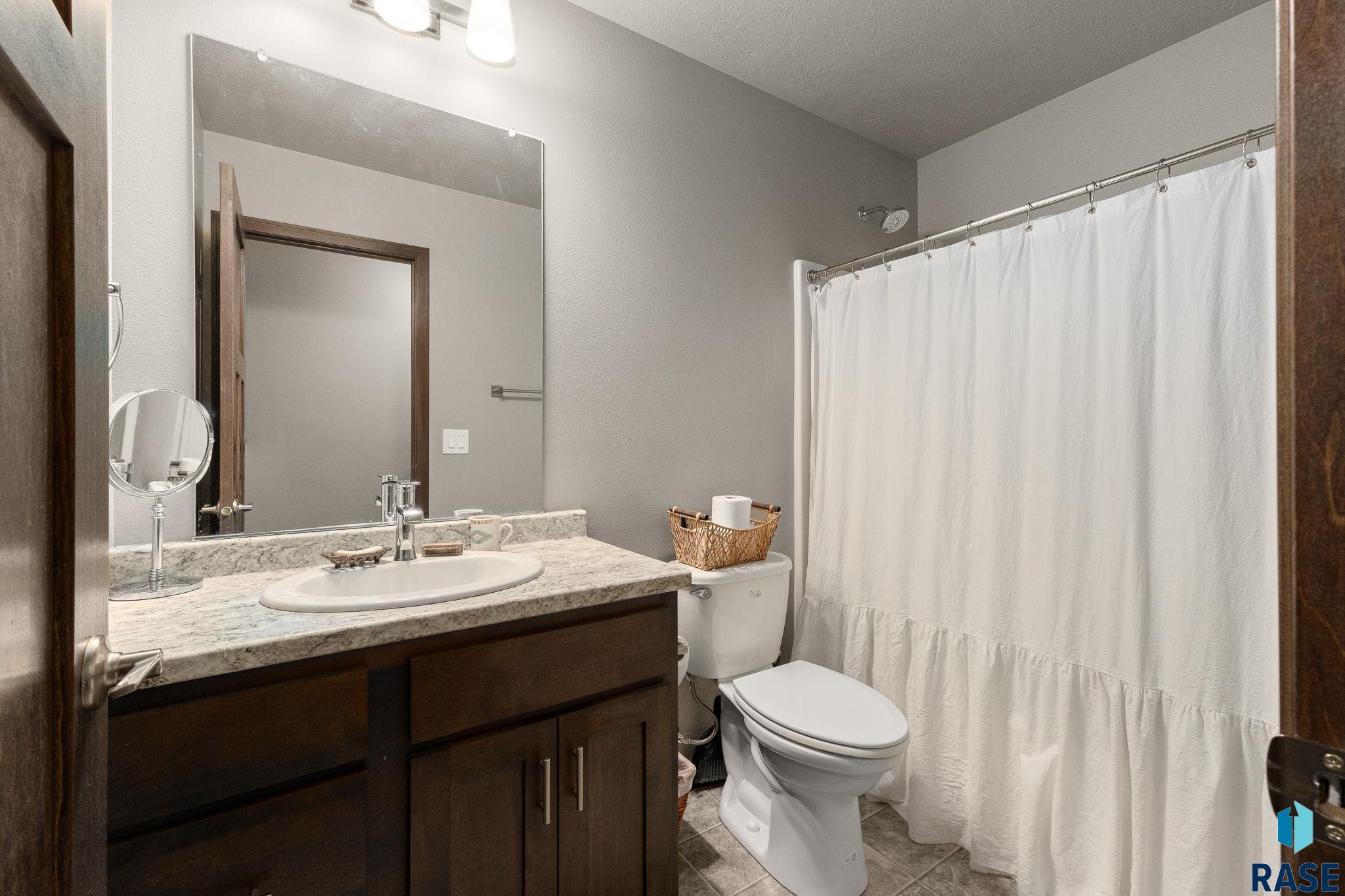 6749 W Viola Ct Court, Sioux Falls, New Jersey image 17