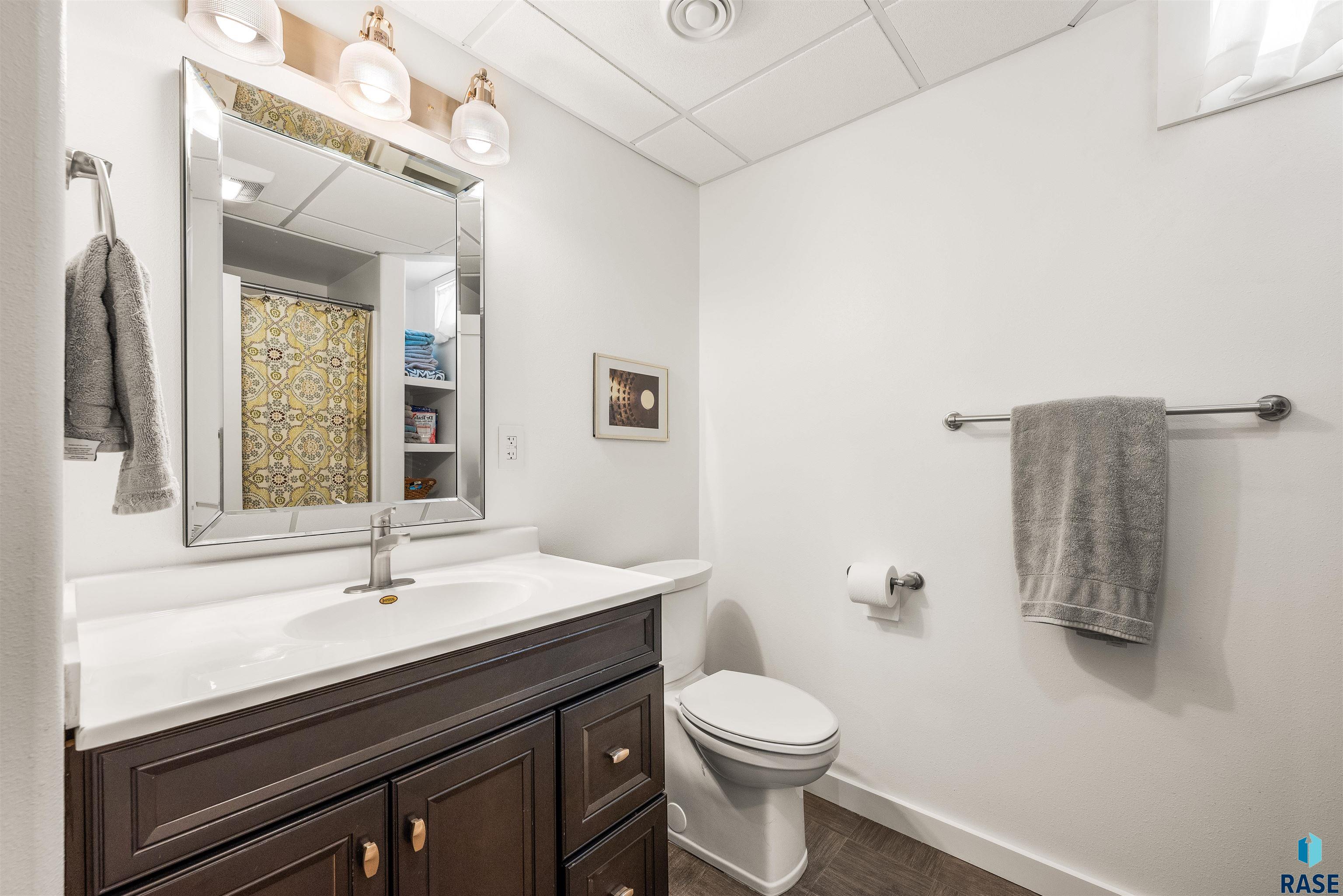 629 E 21st St Street, Sioux Falls, South Dakota image 42