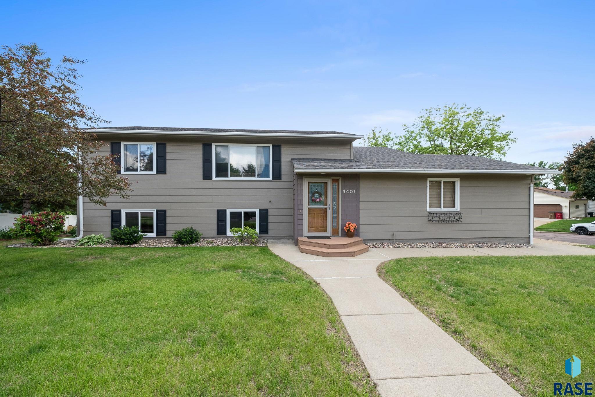4401 E 28th St Street, Sioux Falls, New Jersey image 1