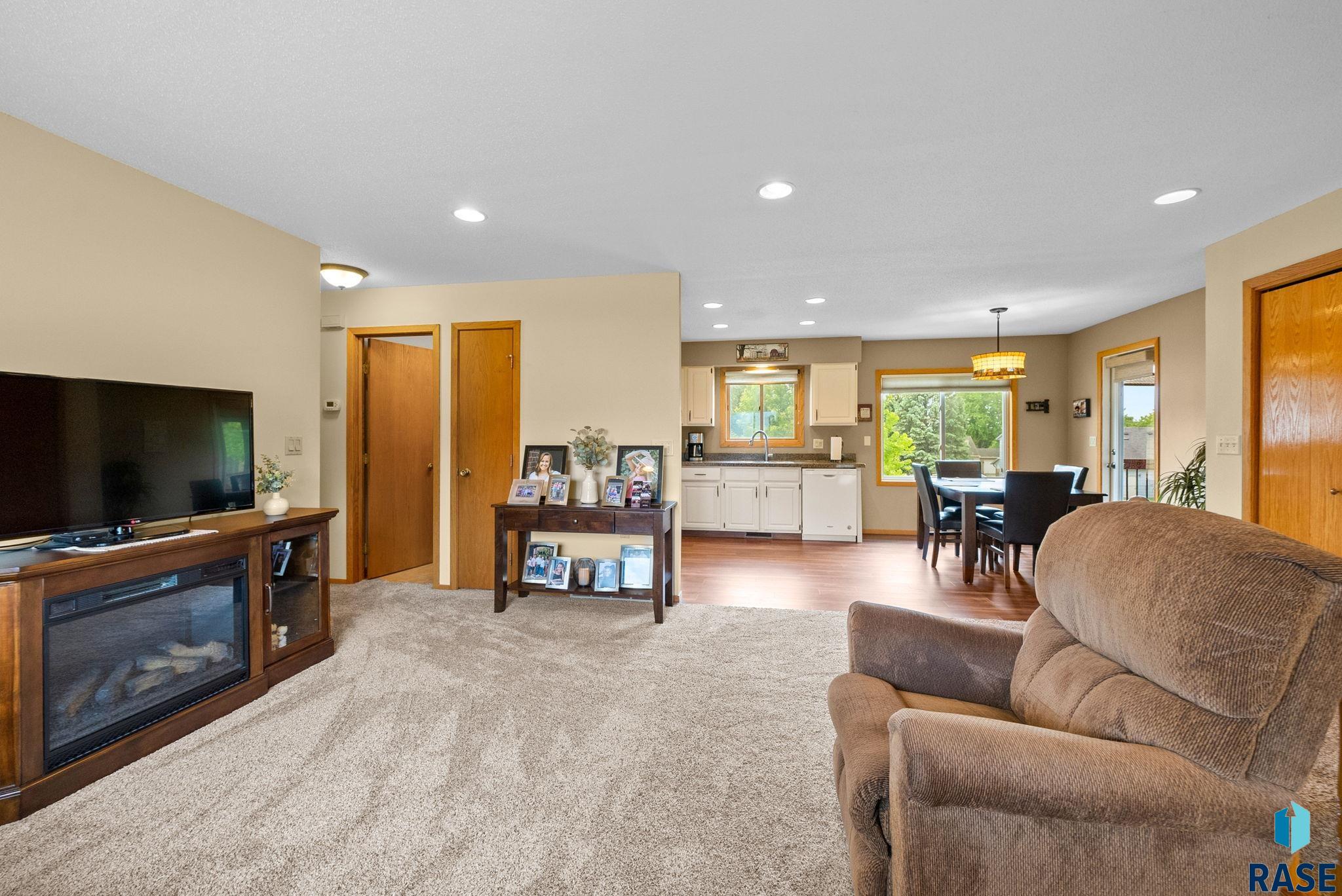 4401 E 28th St Street, Sioux Falls, New Jersey image 8