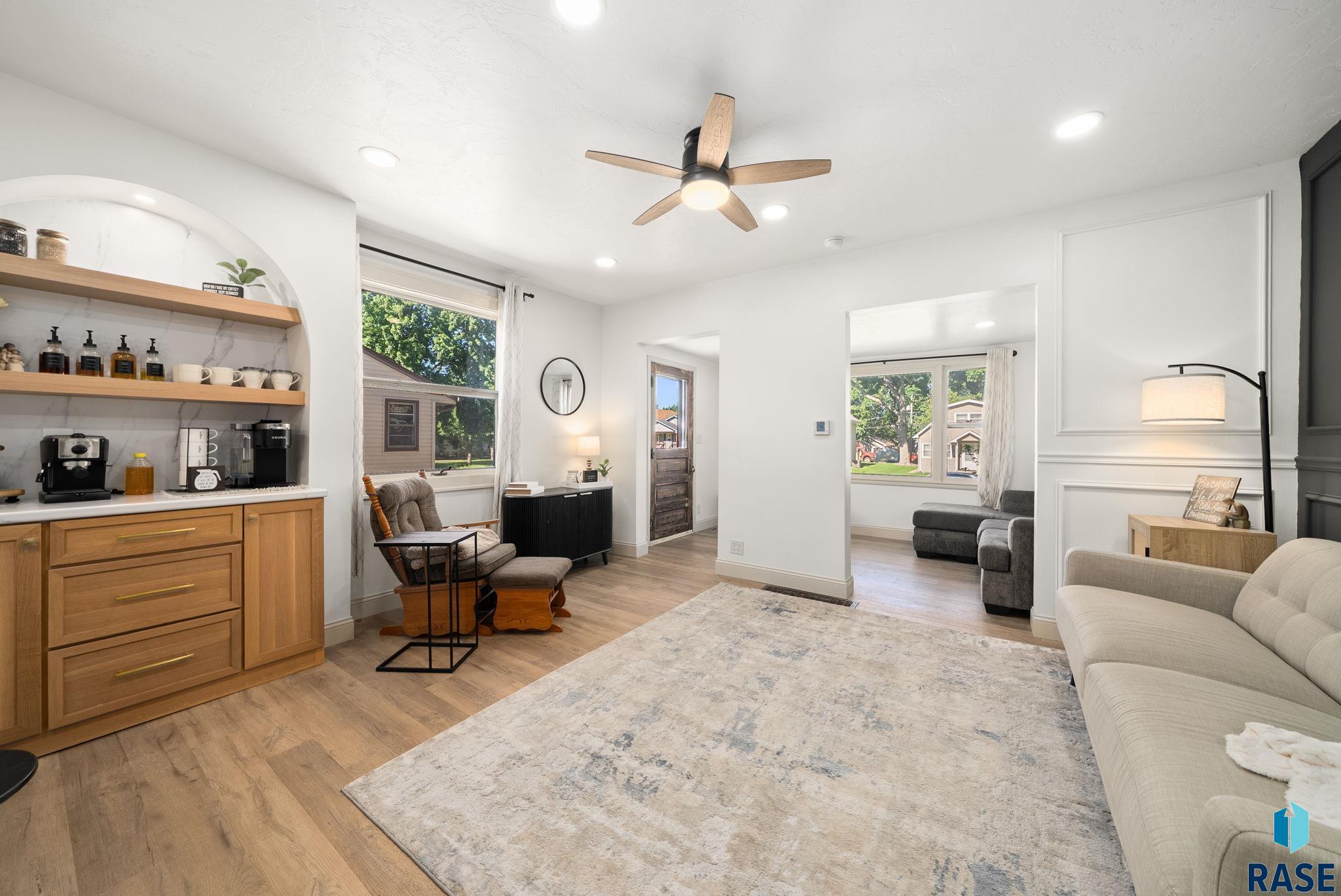 Sioux Falls, South Dakota 57103, United States, 3 Bedrooms Bedrooms, ,2 BathroomsBathrooms,Residential,Active,168655