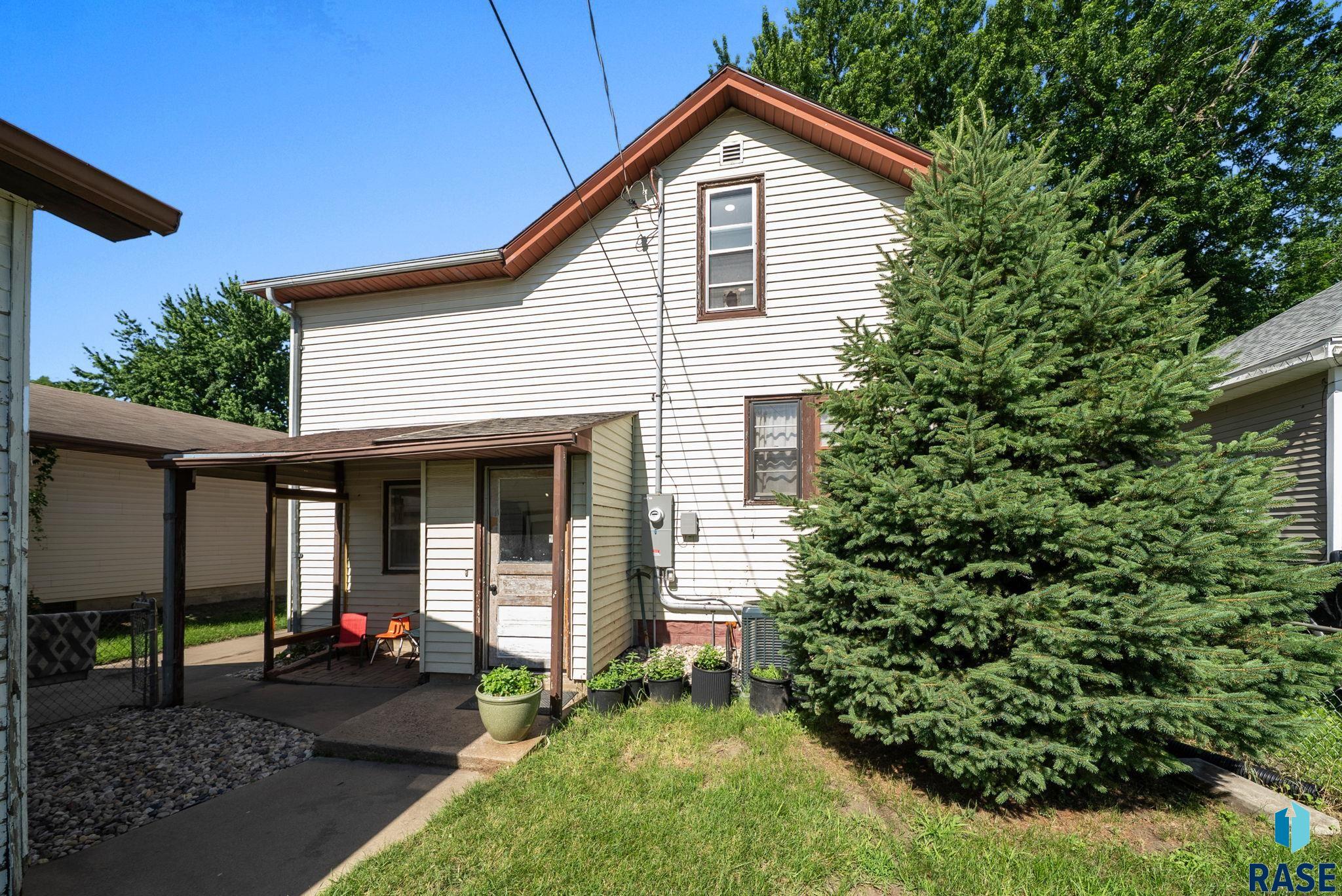 Sioux Falls, South Dakota 57103, United States, 3 Bedrooms Bedrooms, ,2 BathroomsBathrooms,Residential,Active,168655