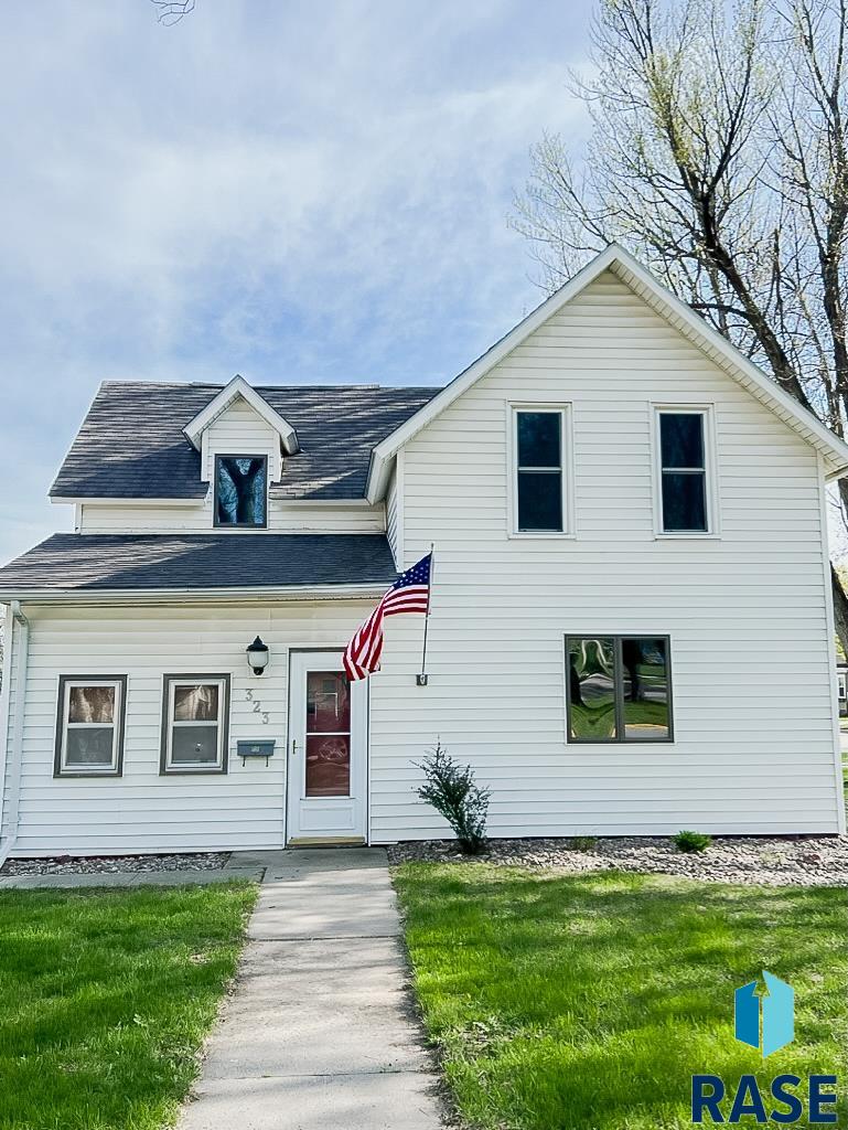 323 W Lincoln St Street, Luverne, Minnesota image 24