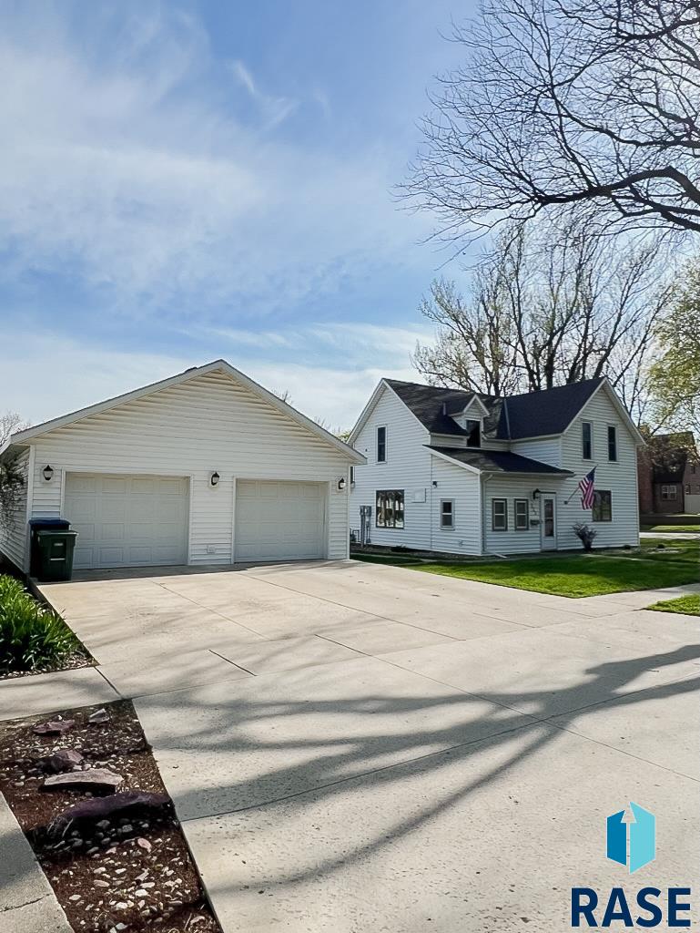 323 W Lincoln St Street, Luverne, Minnesota image 26